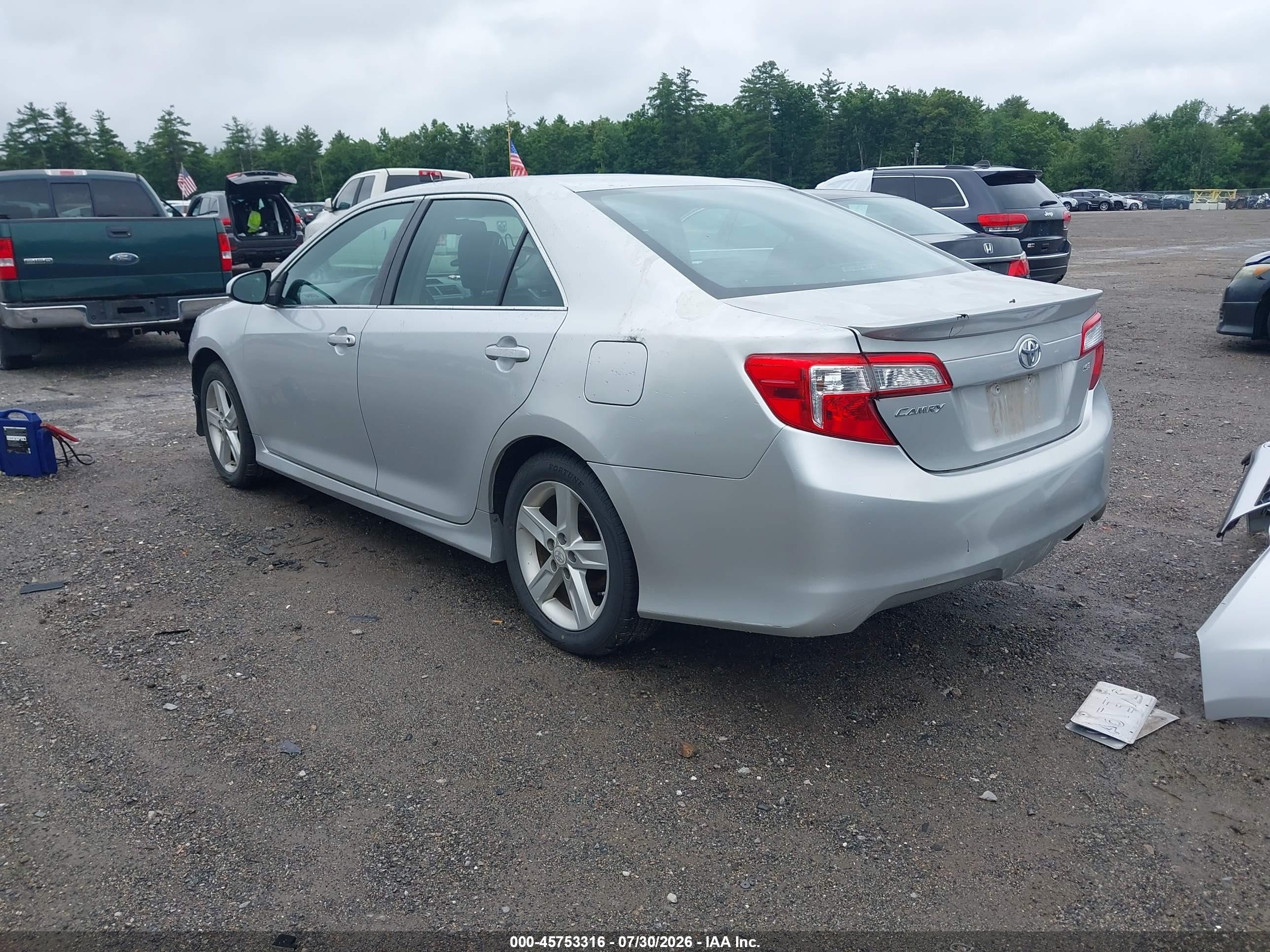 2014 Toyota Camry Se Silver vin: 4T1BF1FK9EU330625