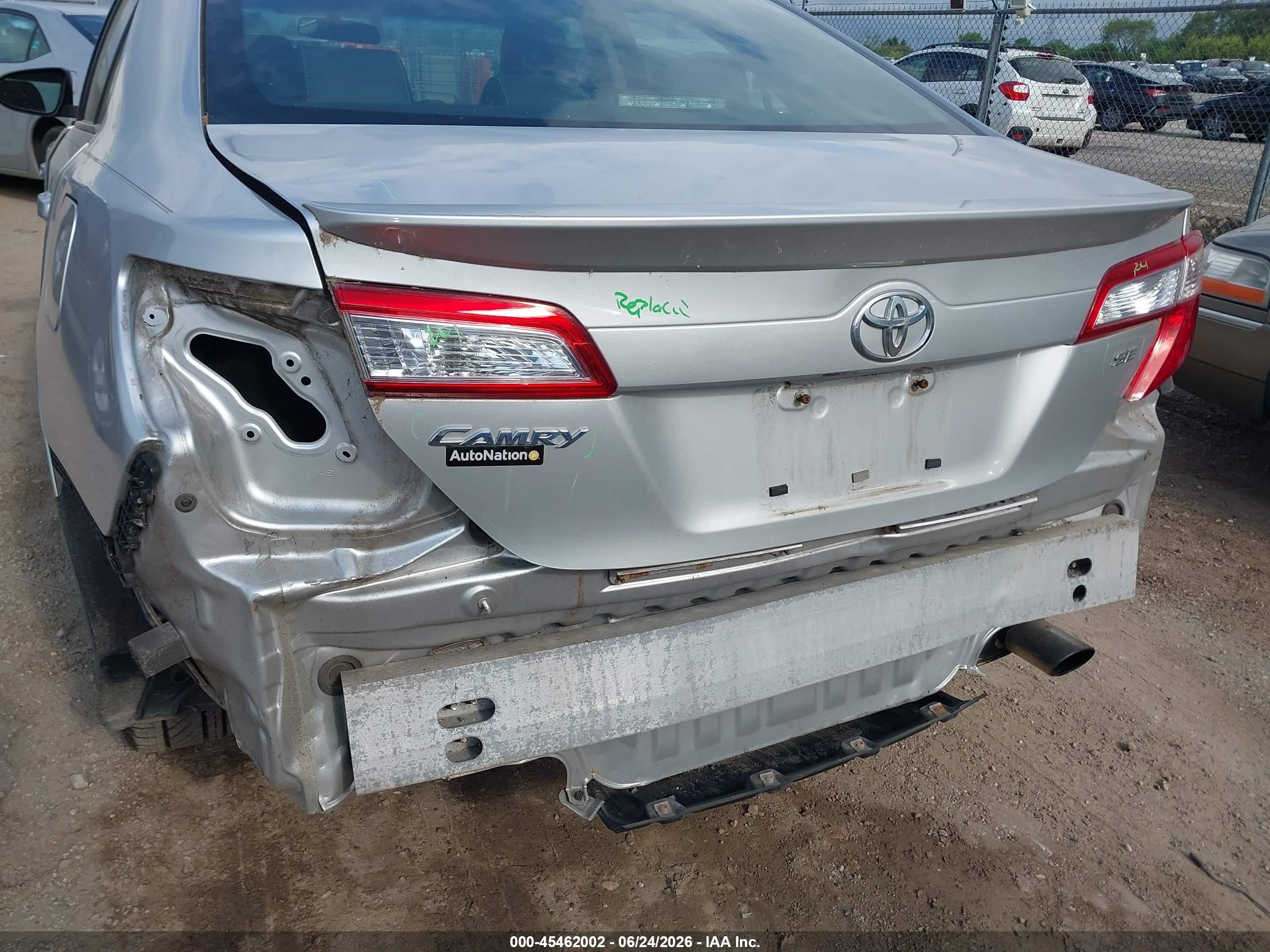 2014 Toyota Camry Se Silver vin: 4T1BF1FK9EU344234