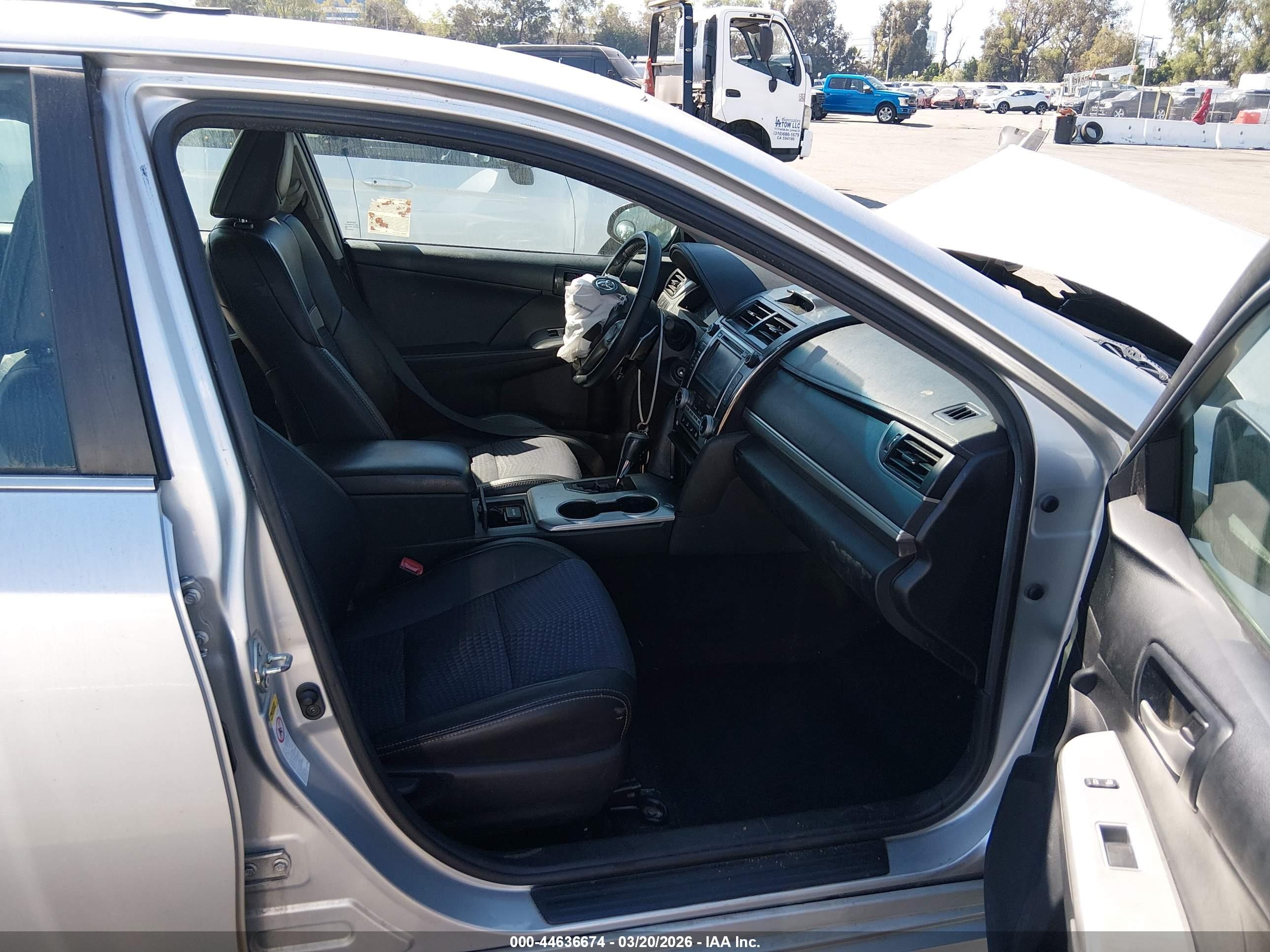 2014 Toyota Camry Se Silver vin: 4T1BF1FK9EU346744