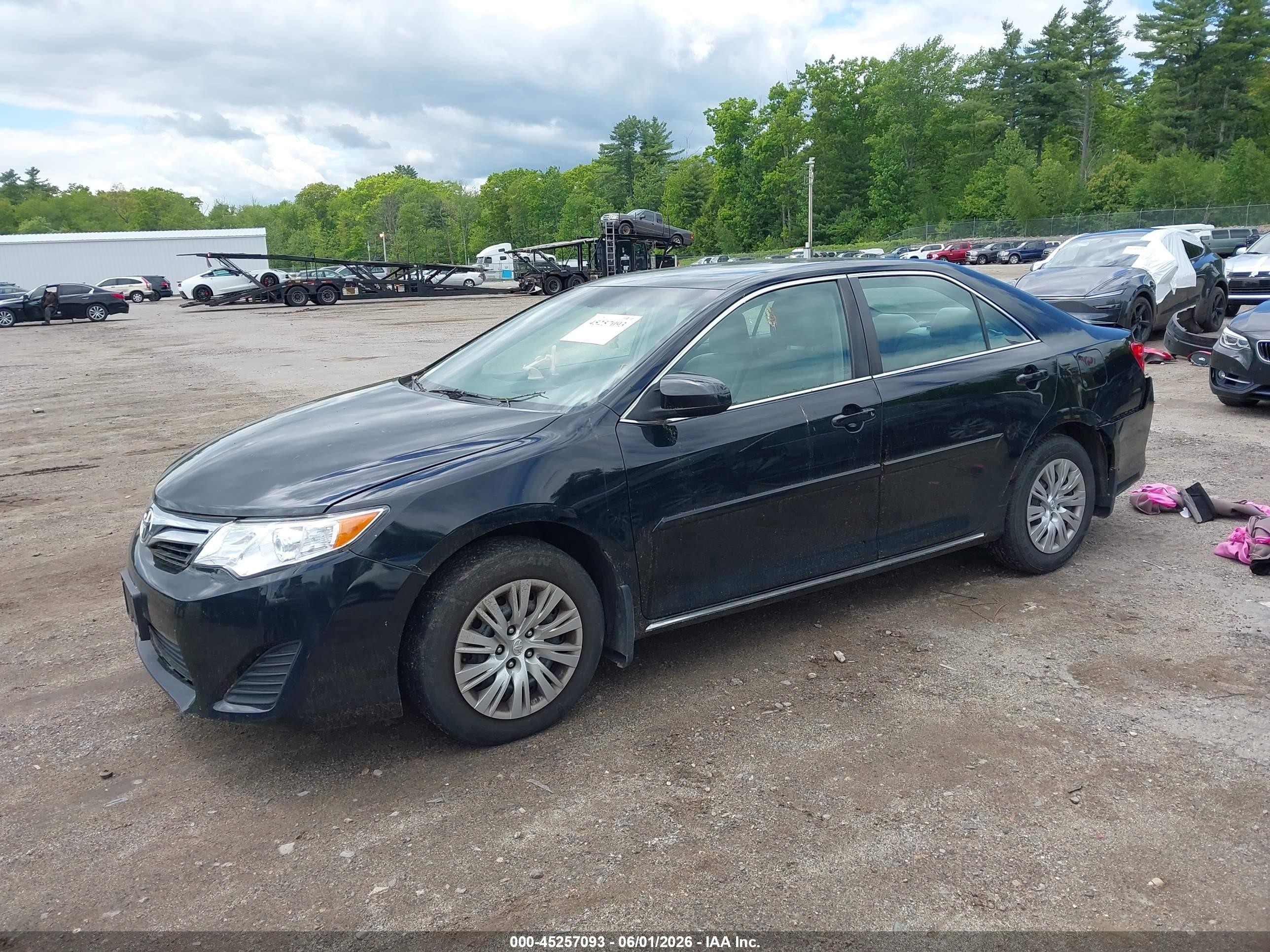 2014 Toyota Camry Le Black vin: 4T1BF1FK9EU354410
