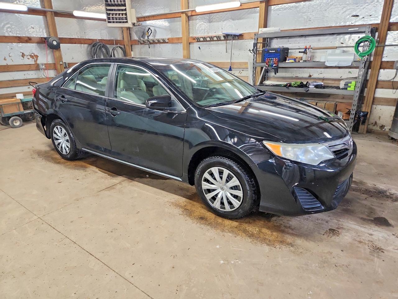 2014 Toyota Camry Le Черный vin: 4T1BF1FK9EU356738