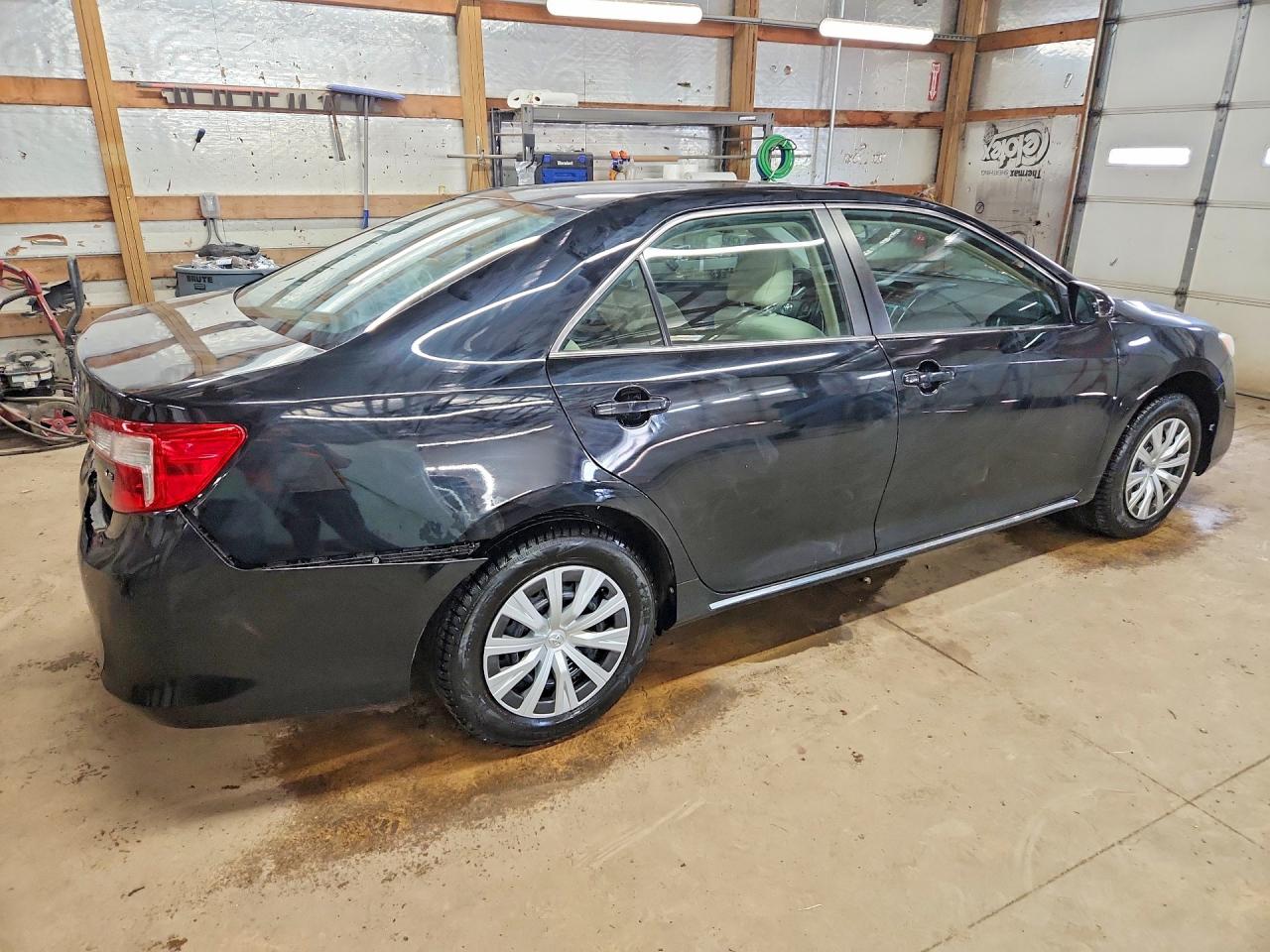 2014 Toyota Camry Le Черный vin: 4T1BF1FK9EU356738