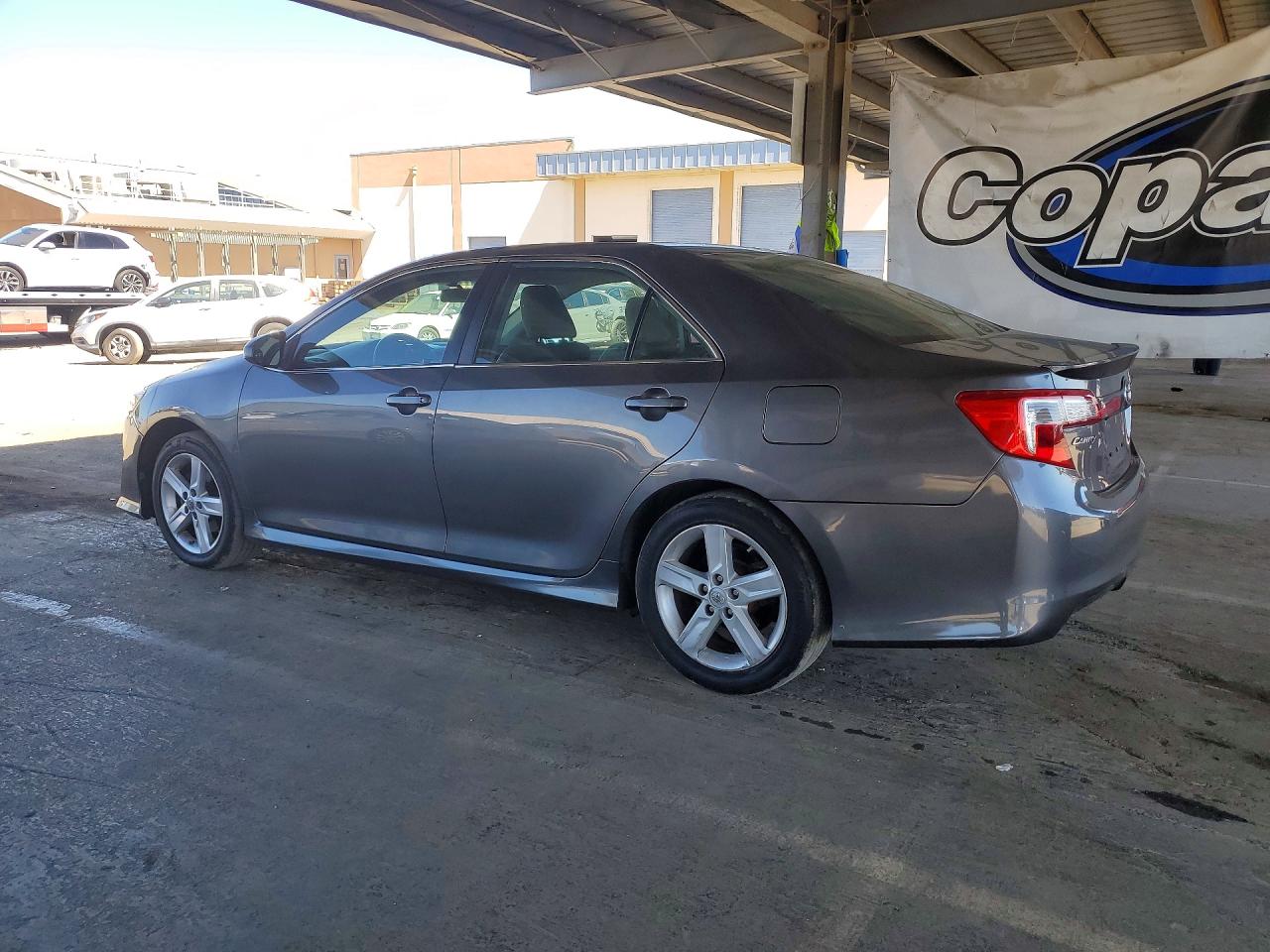 2014 Toyota Camry Se Gray vin: 4T1BF1FK9EU357176