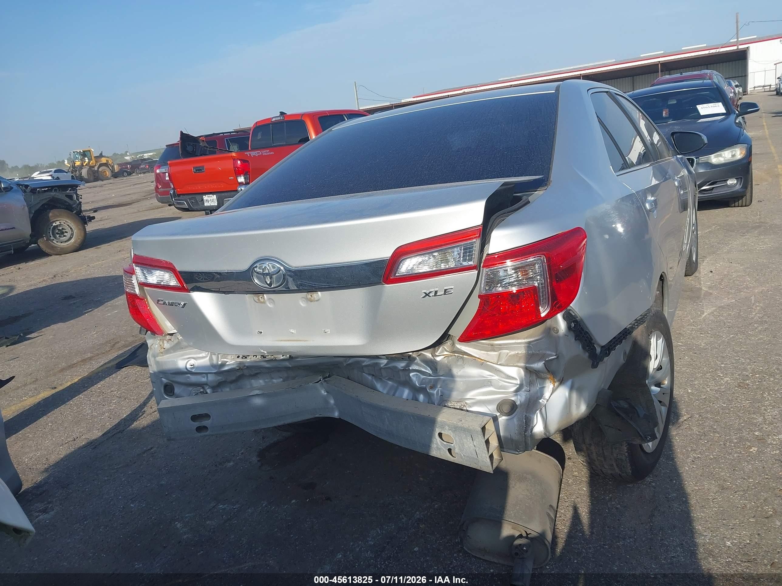 2014 Toyota Camry Le Silver vin: 4T1BF1FK9EU364760