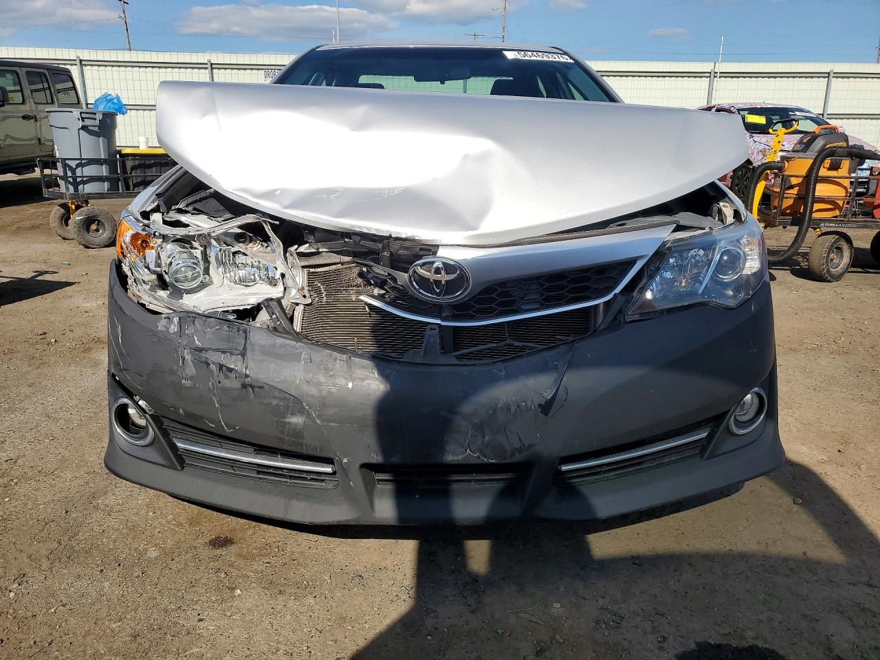 2014 Toyota Camry Se Silver vin: 4T1BF1FK9EU364807