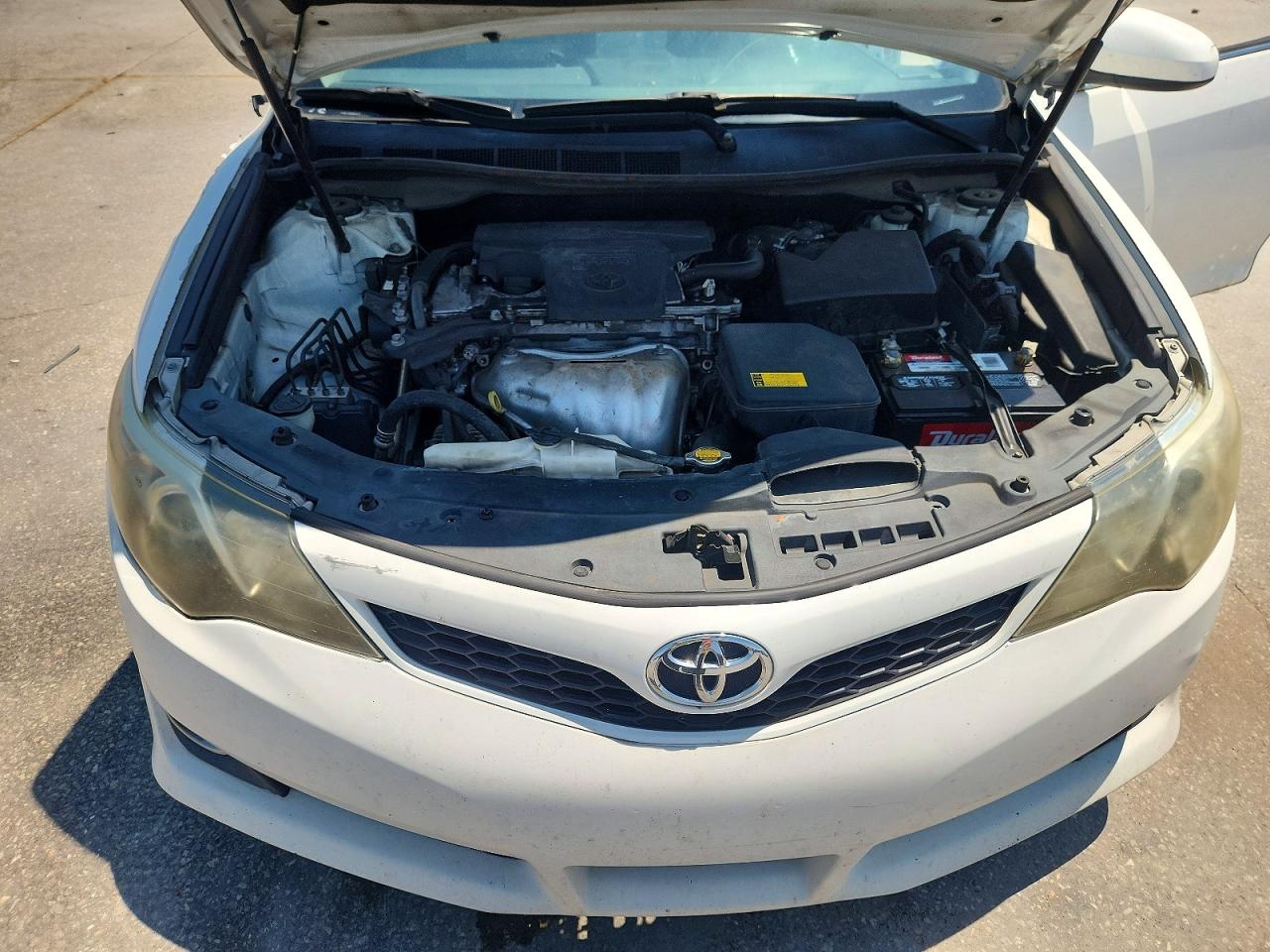 2014 Toyota Camry Se White vin: 4T1BF1FK9EU366671