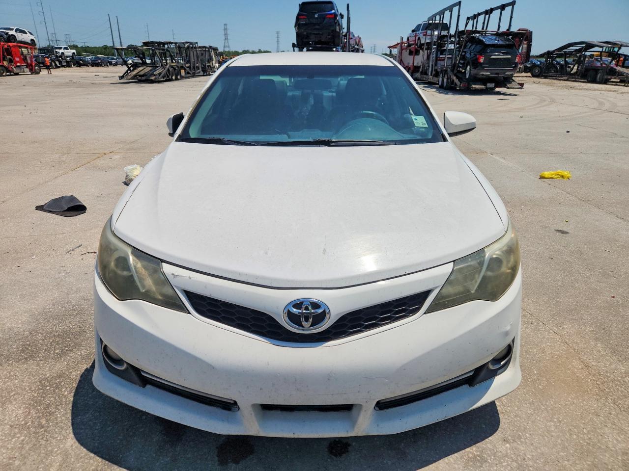 2014 Toyota Camry Se White vin: 4T1BF1FK9EU366671