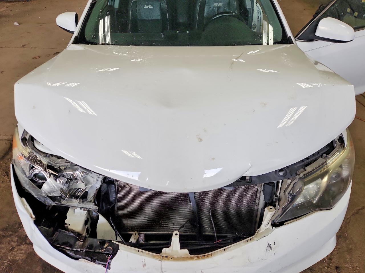 2014 Toyota Camry Se White vin: 4T1BF1FK9EU368176