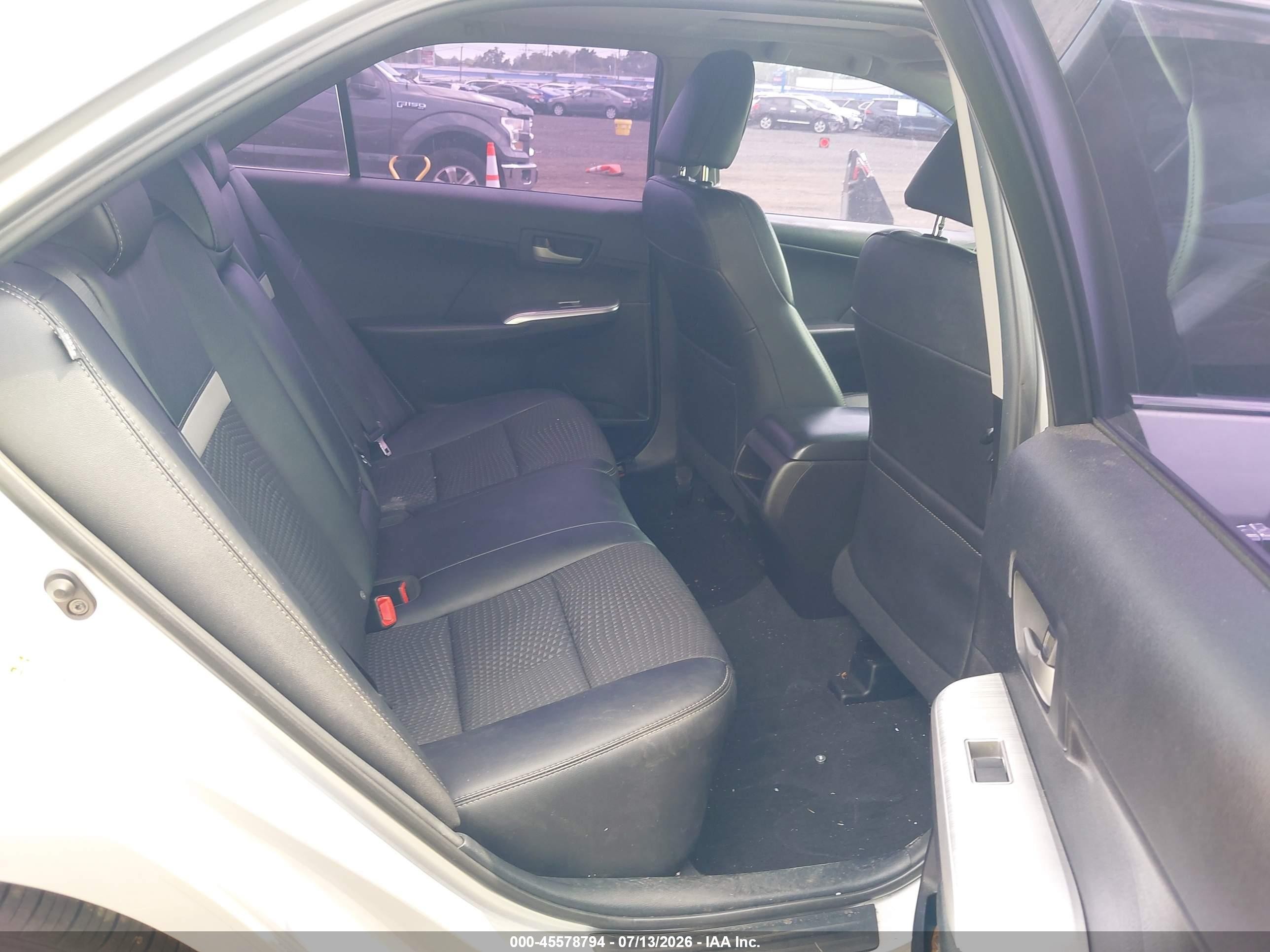 2014 Toyota Camry Se Sport Серебряный vin: 4T1BF1FK9EU371787