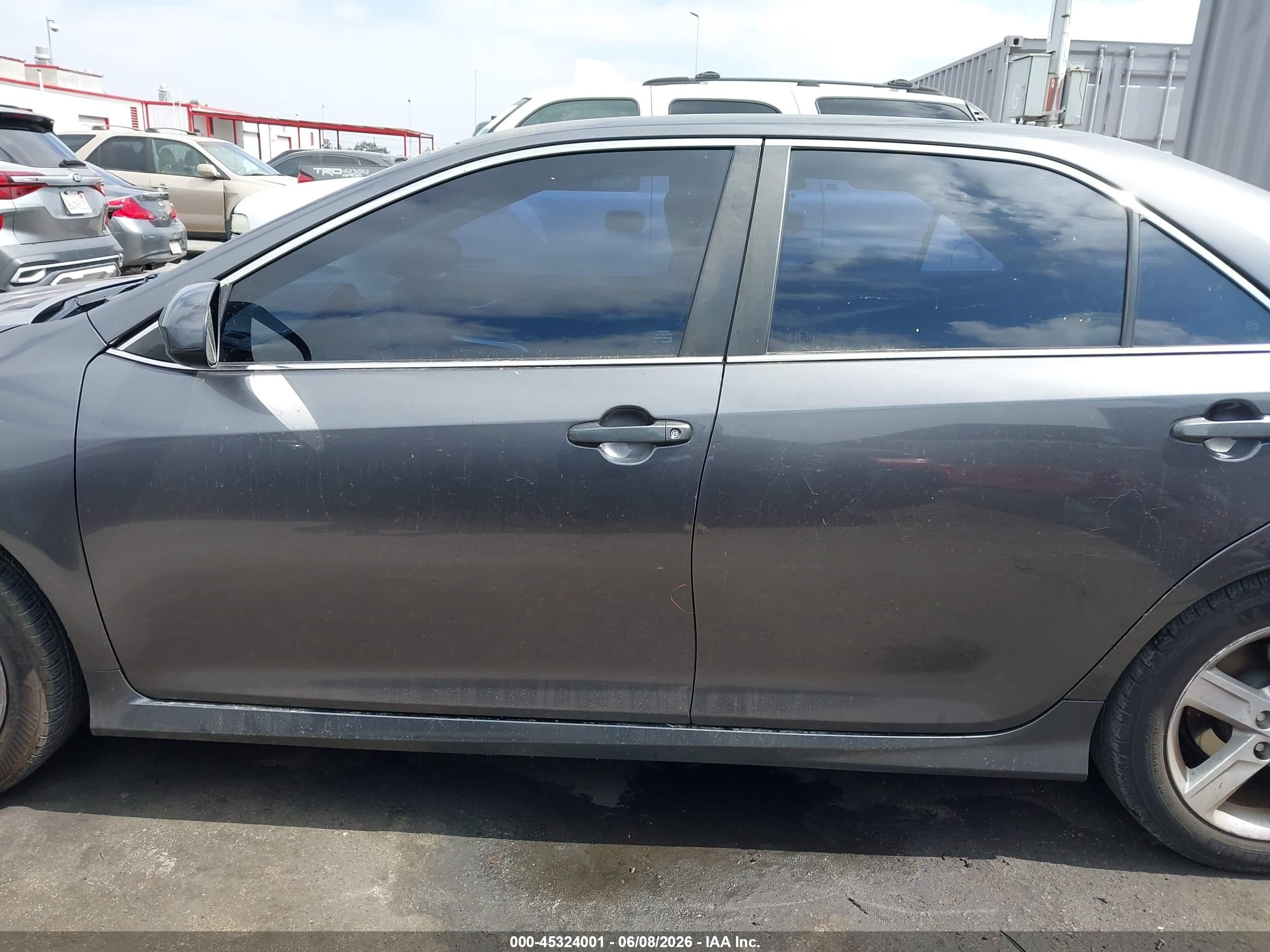 2014 Toyota Camry Se Gray vin: 4T1BF1FK9EU371840