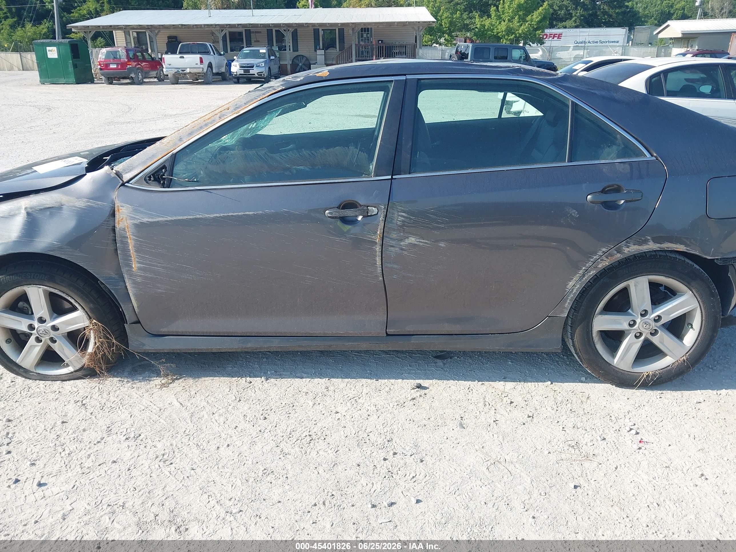 2014 Toyota Camry Se Gray vin: 4T1BF1FK9EU380425