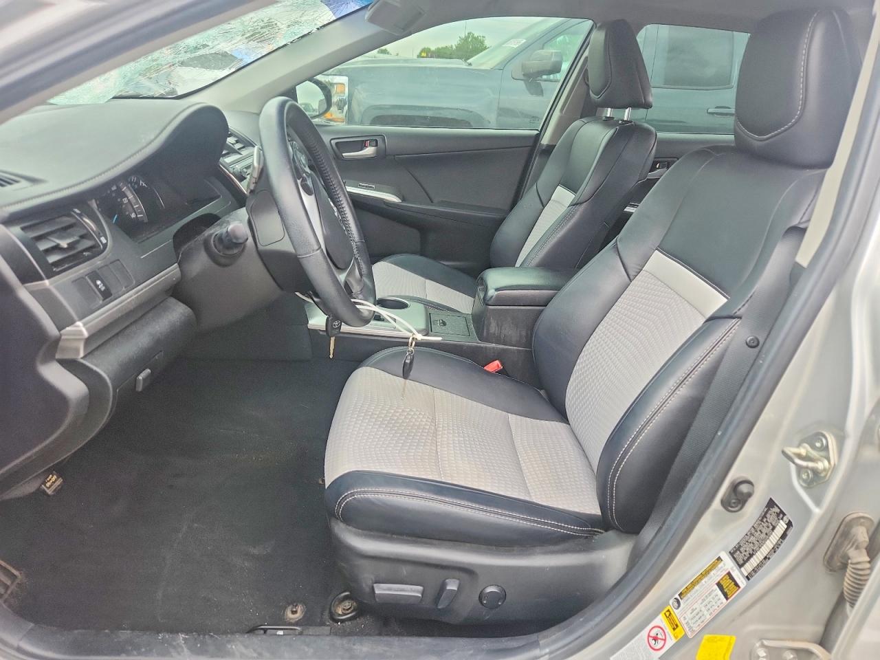 2014 Toyota Camry Se Sport Silver vin: 4T1BF1FK9EU381560