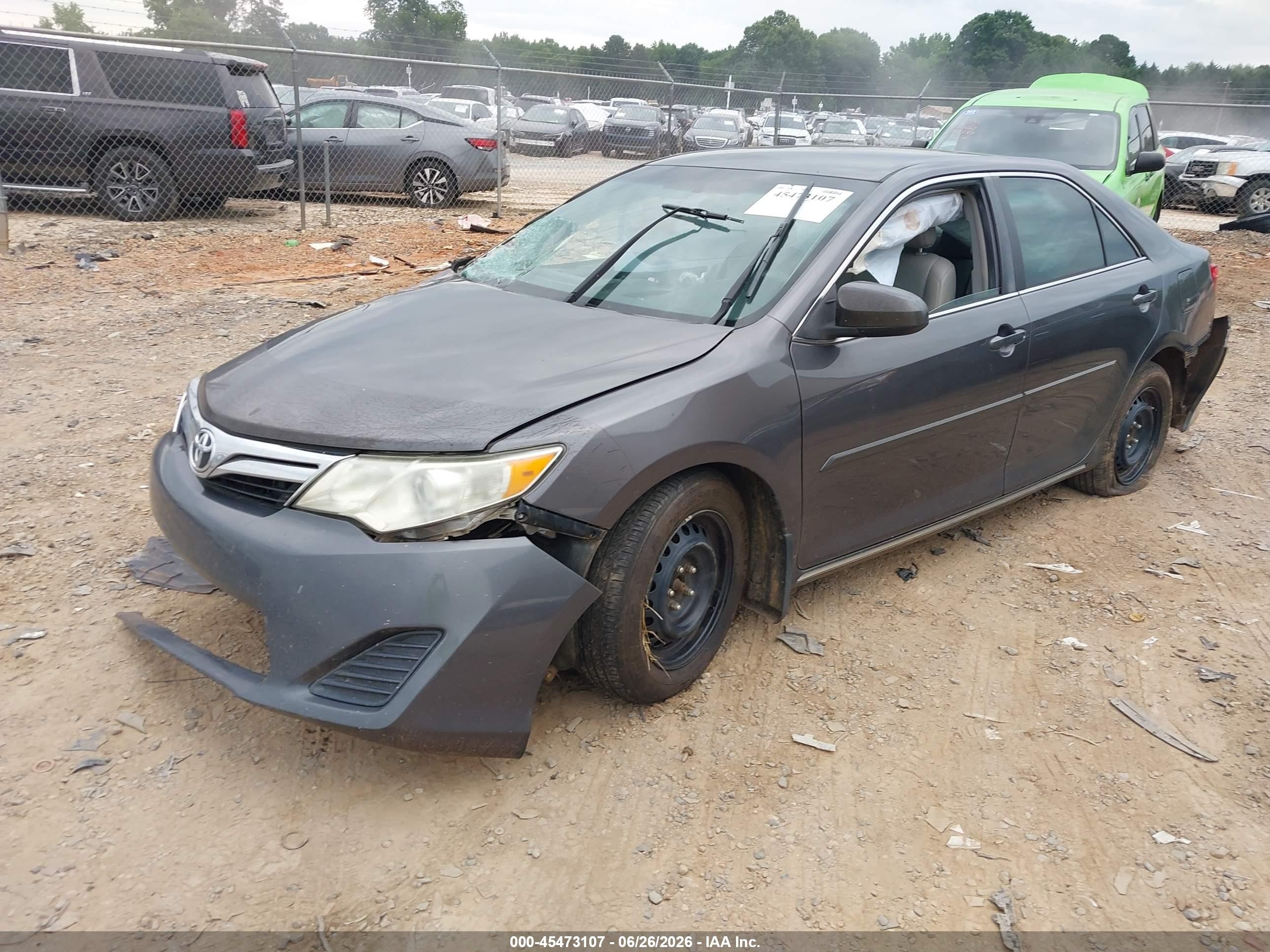 2014 Toyota Camry Le Gray vin: 4T1BF1FK9EU389495