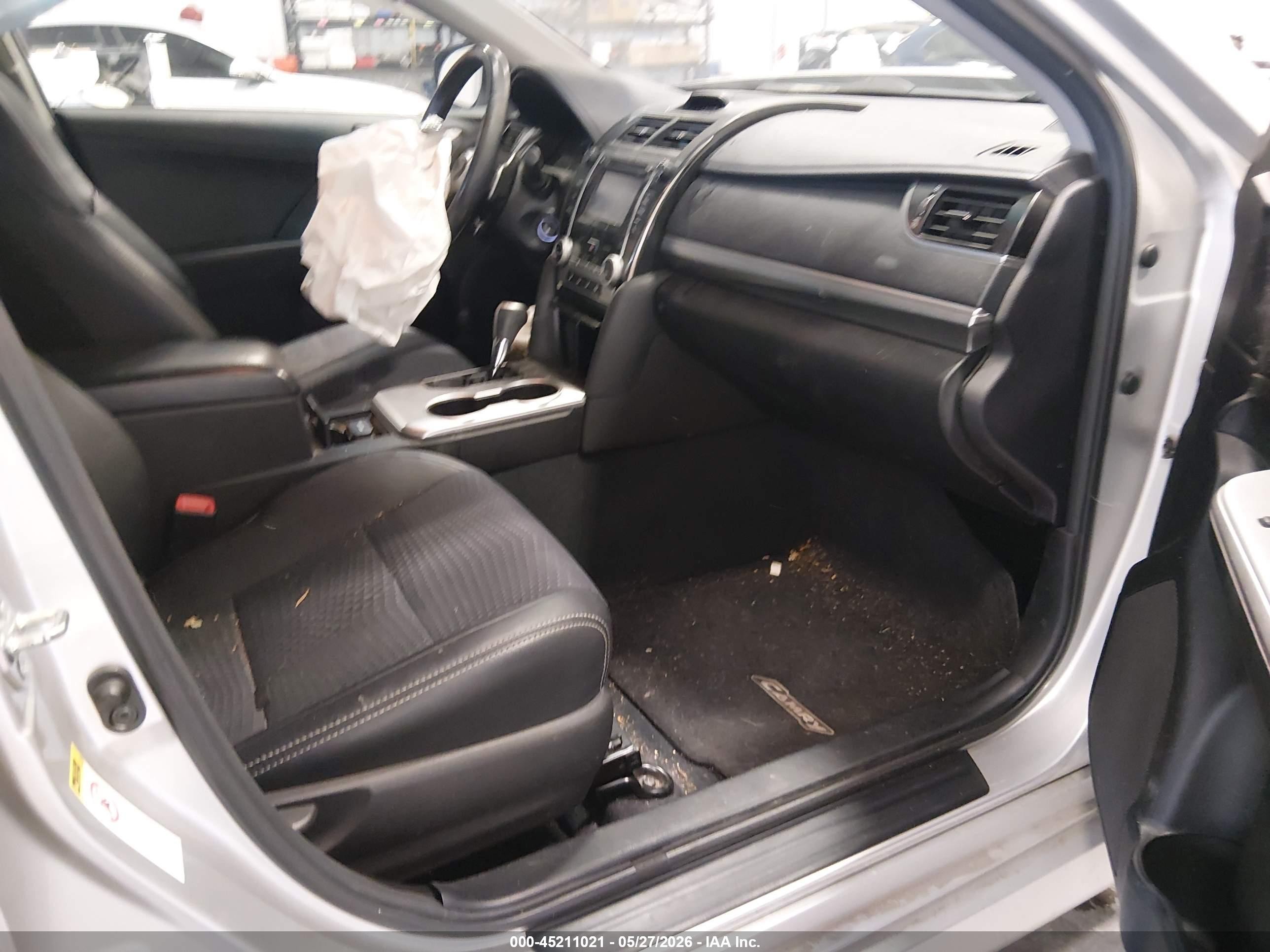 2014 Toyota Camry Se Серебряный vin: 4T1BF1FK9EU390260