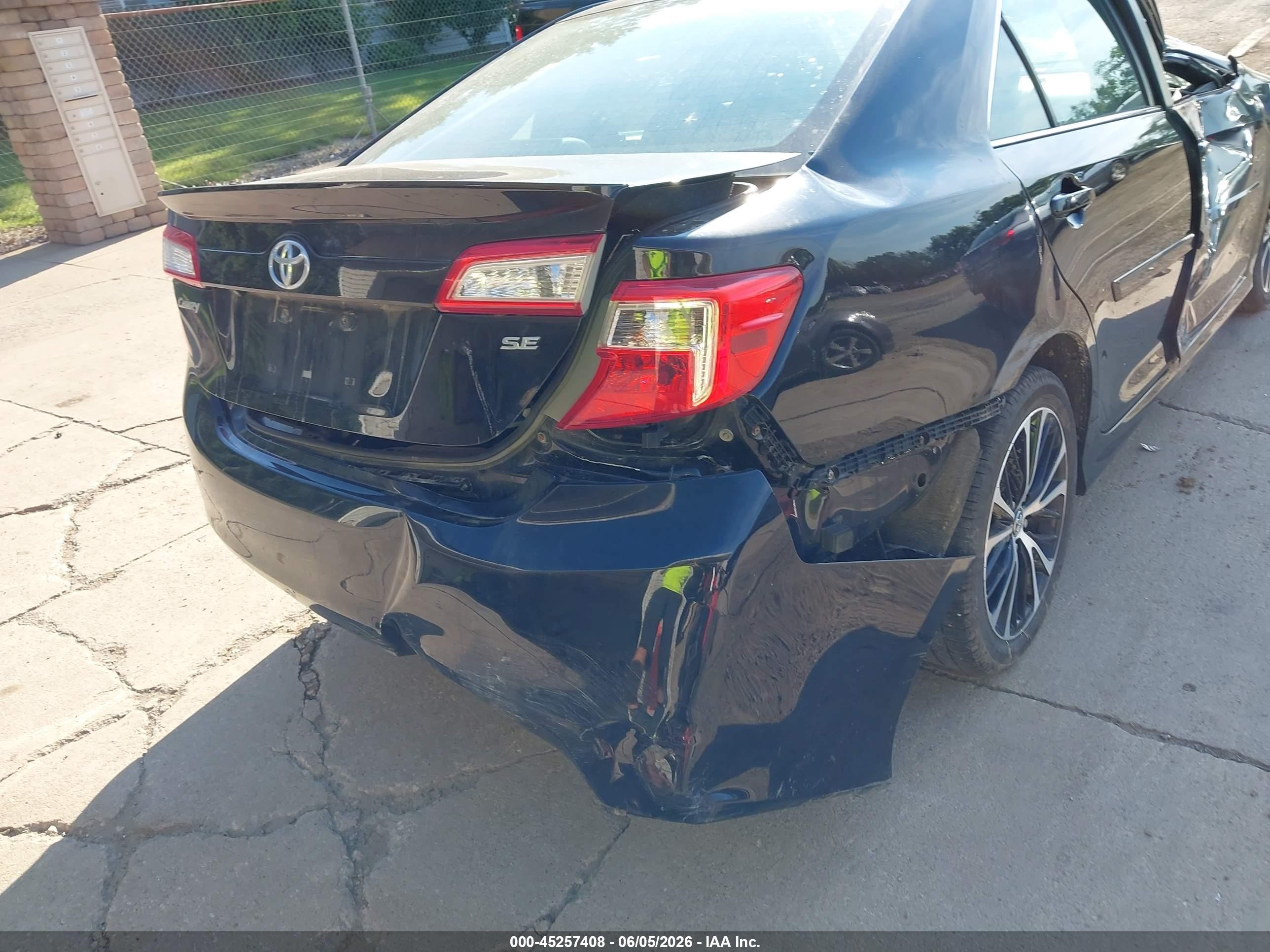 2014 Toyota Camry Se Black vin: 4T1BF1FK9EU413388