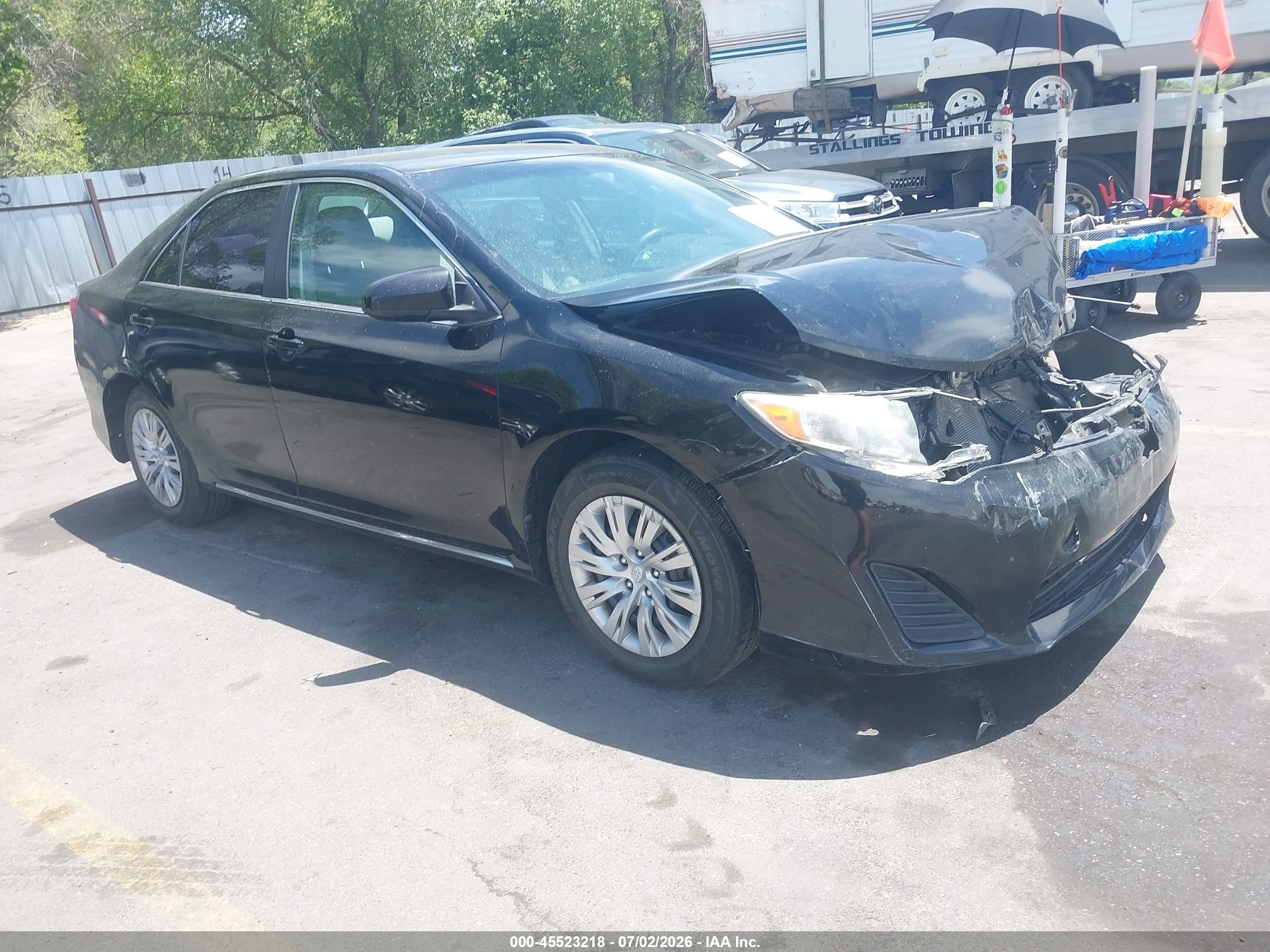 2014 Toyota Camry Le Black vin: 4T1BF1FK9EU414315
