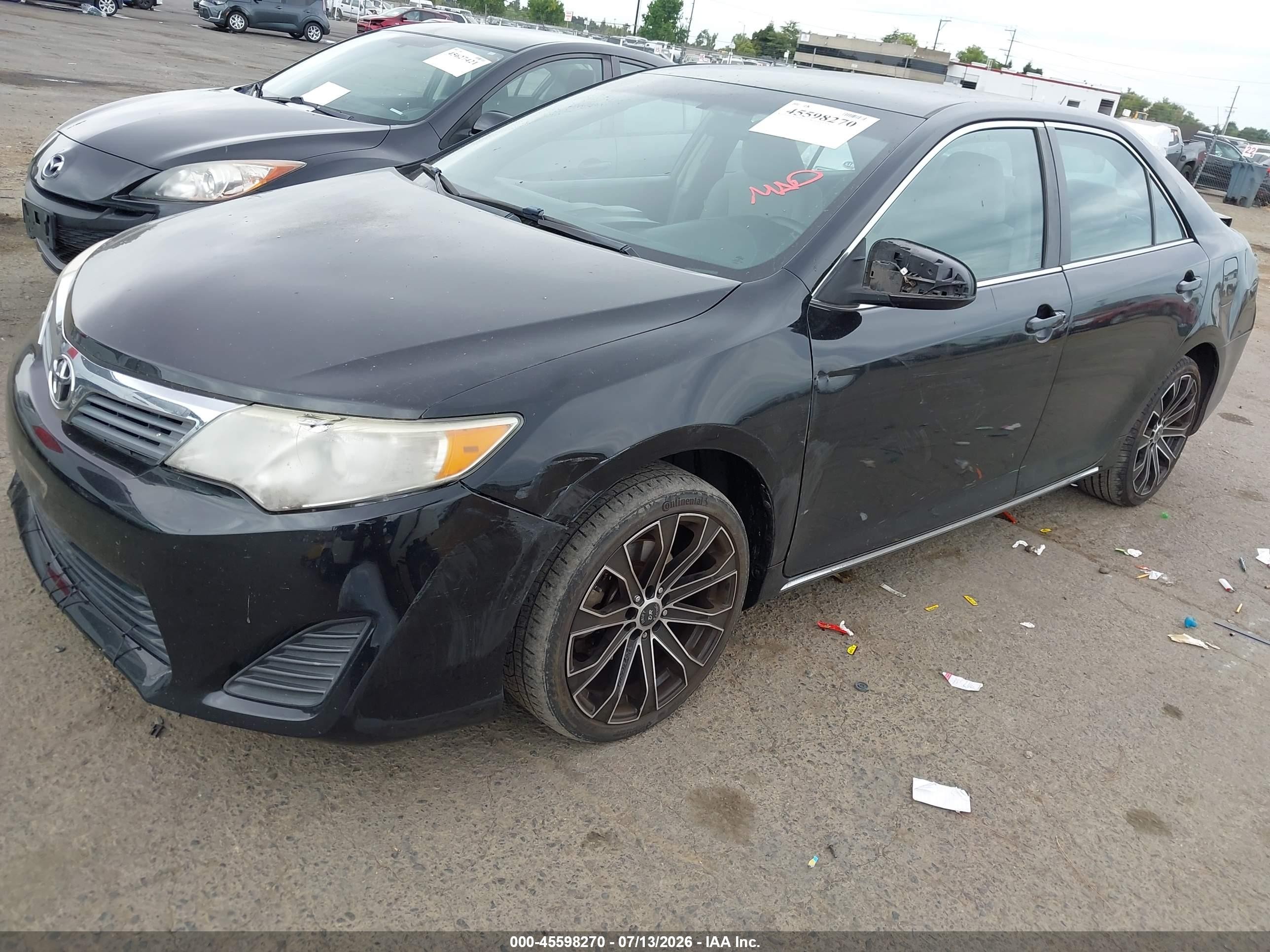 2014 Toyota Camry Le Black vin: 4T1BF1FK9EU414931