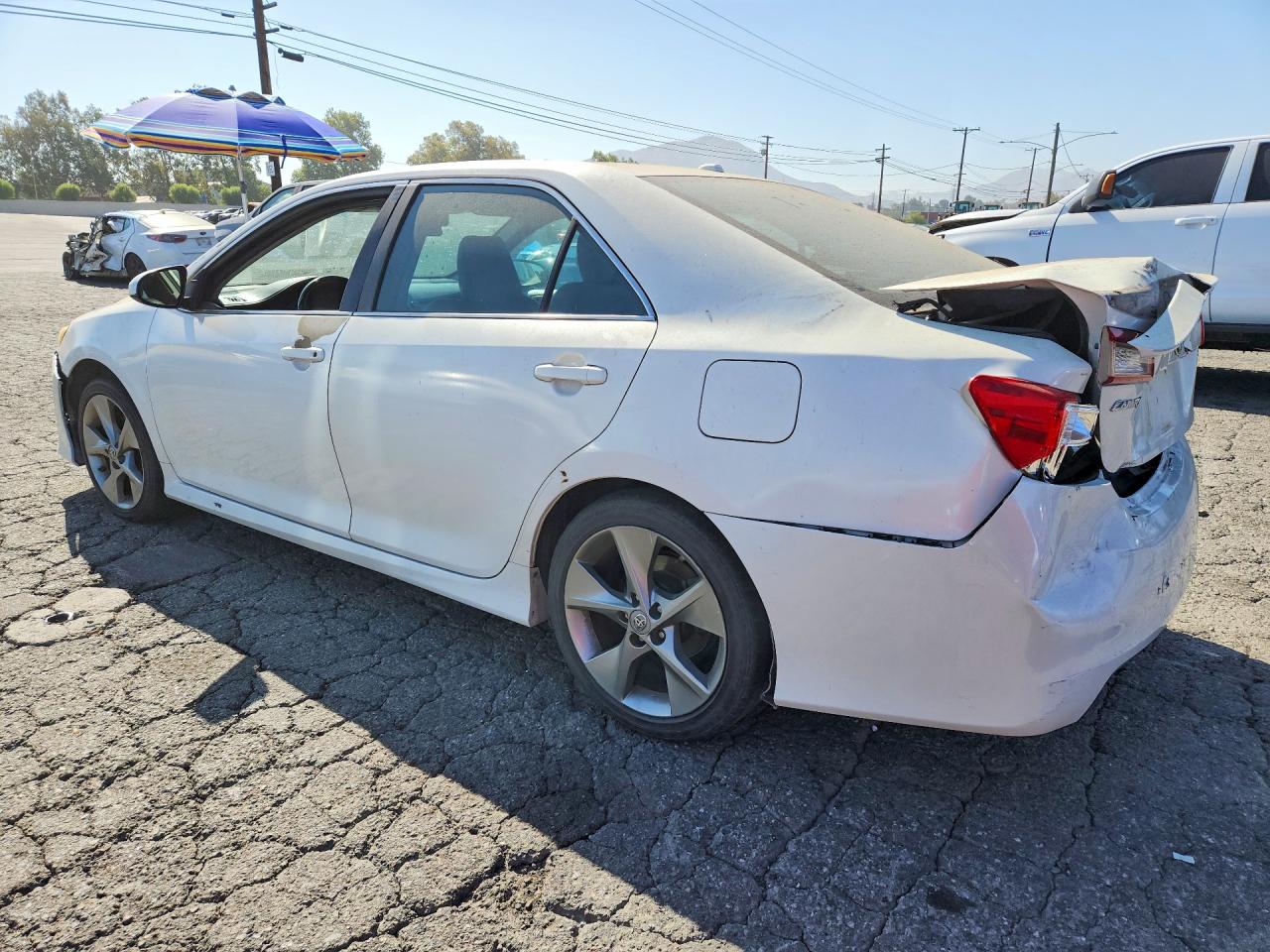 2014 Toyota Camry Se Sport White vin: 4T1BF1FK9EU418767