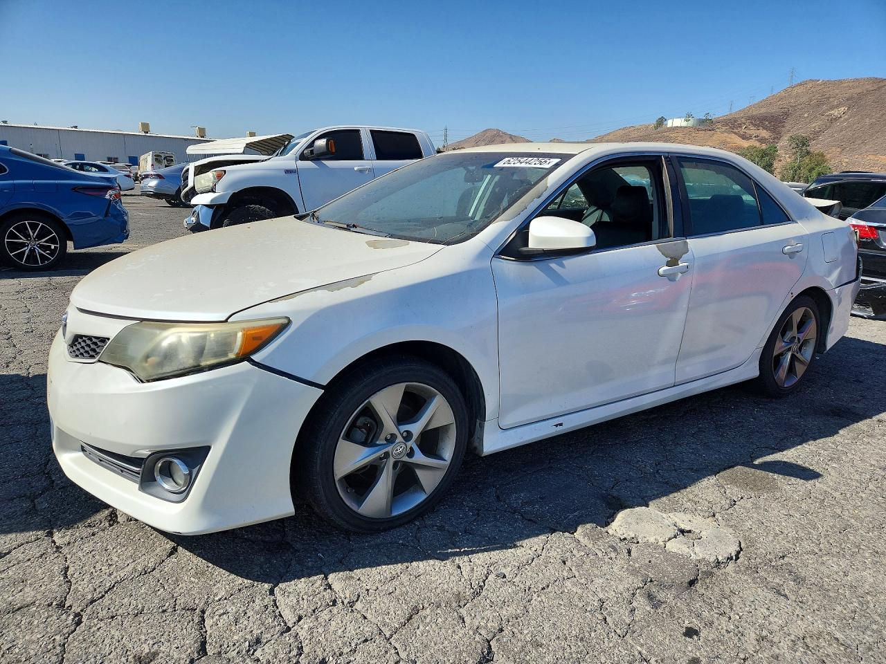 2014 Toyota Camry Se Sport White vin: 4T1BF1FK9EU418767