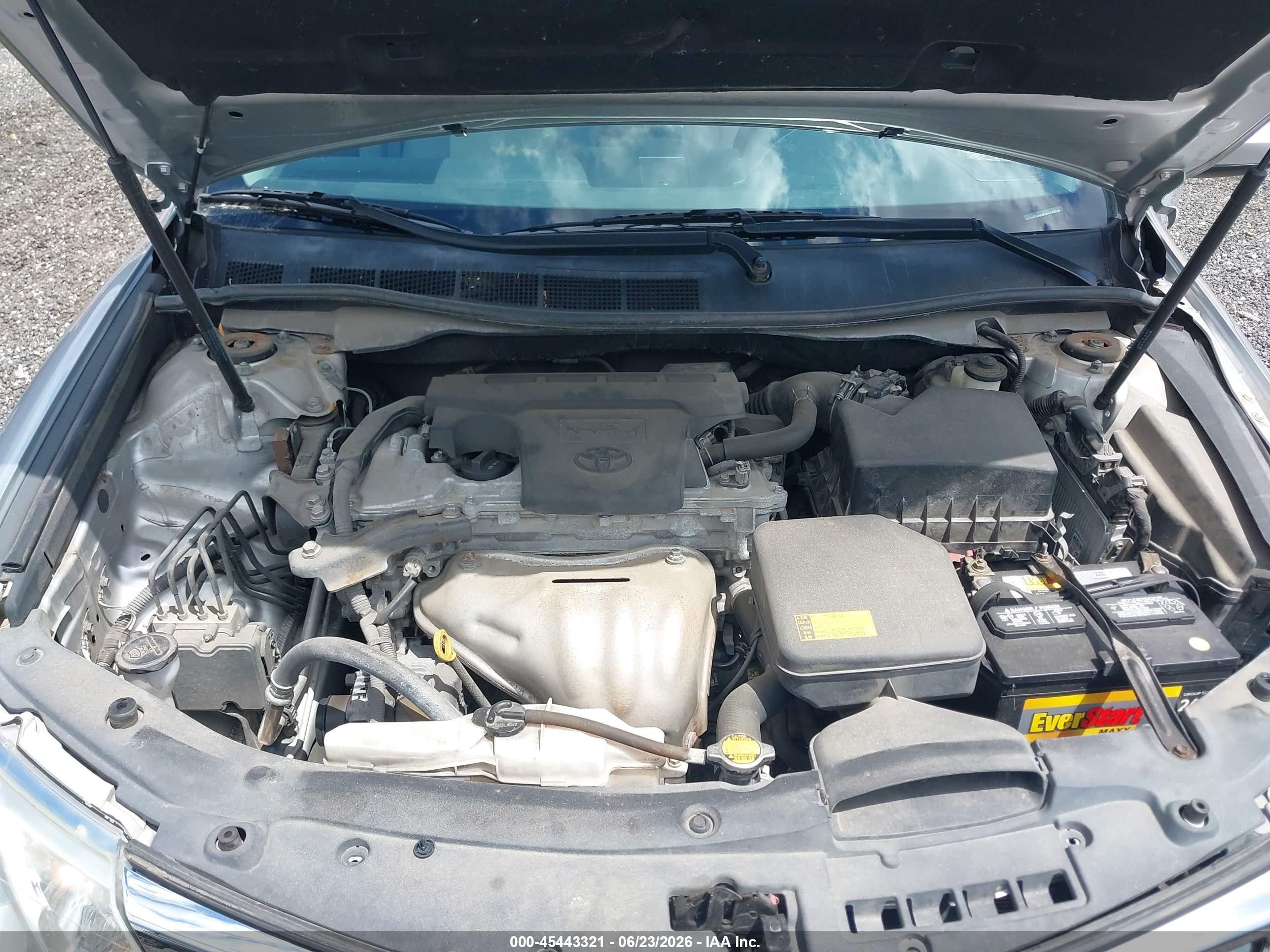 2014 Toyota Camry Le Silver vin: 4T1BF1FK9EU424231