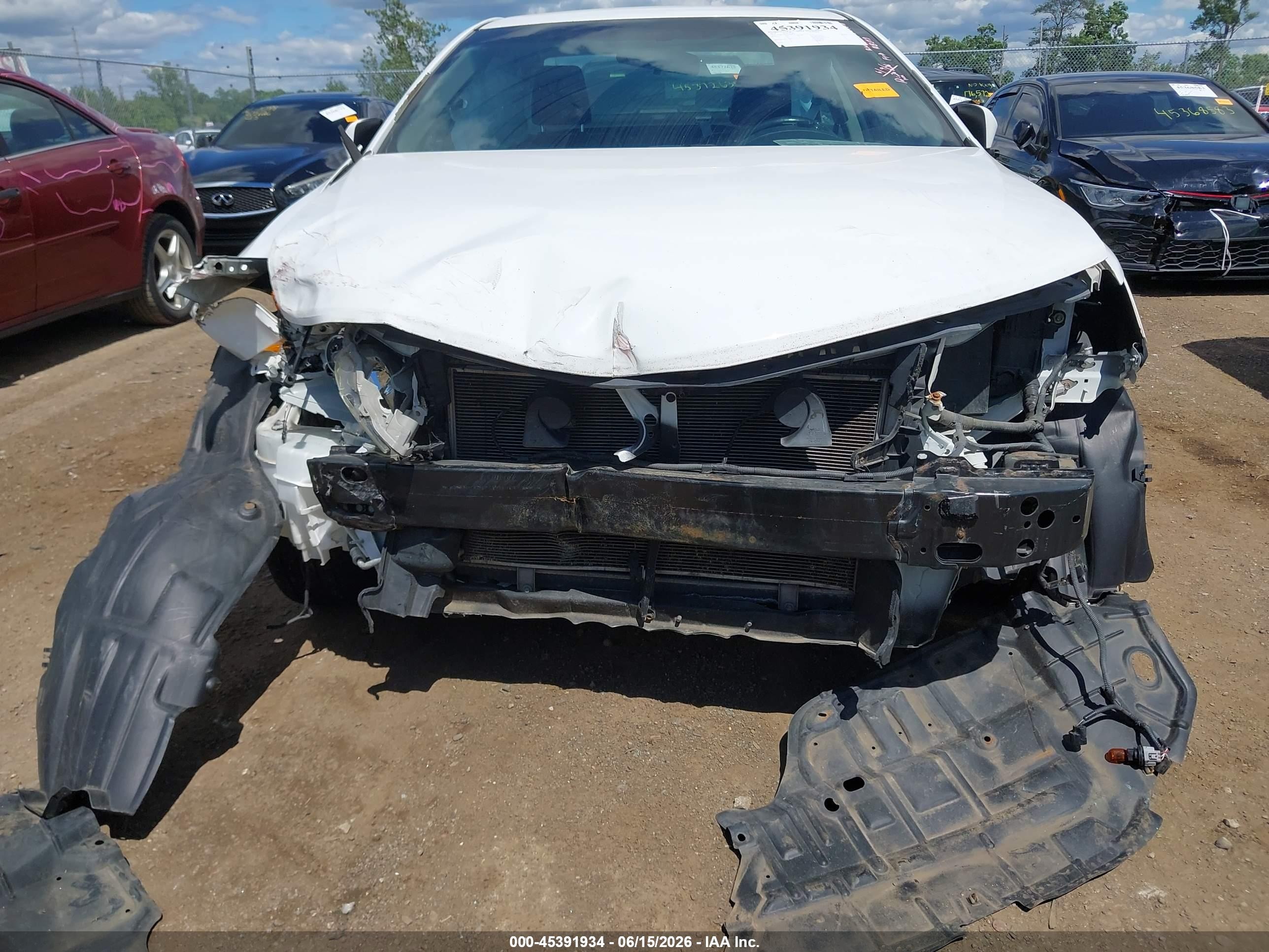 2014 Toyota Camry Se White vin: 4T1BF1FK9EU440932