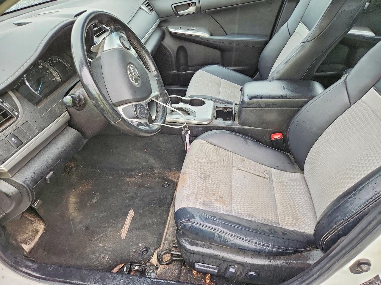 2014 Toyota Camry Se White vin: 4T1BF1FK9EU444141