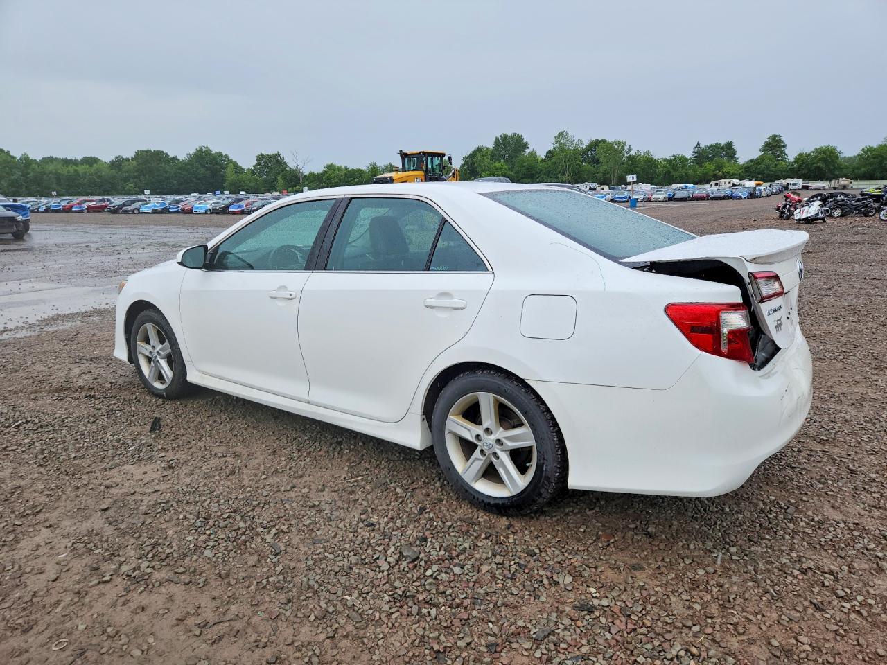 2014 Toyota Camry Se White vin: 4T1BF1FK9EU444141