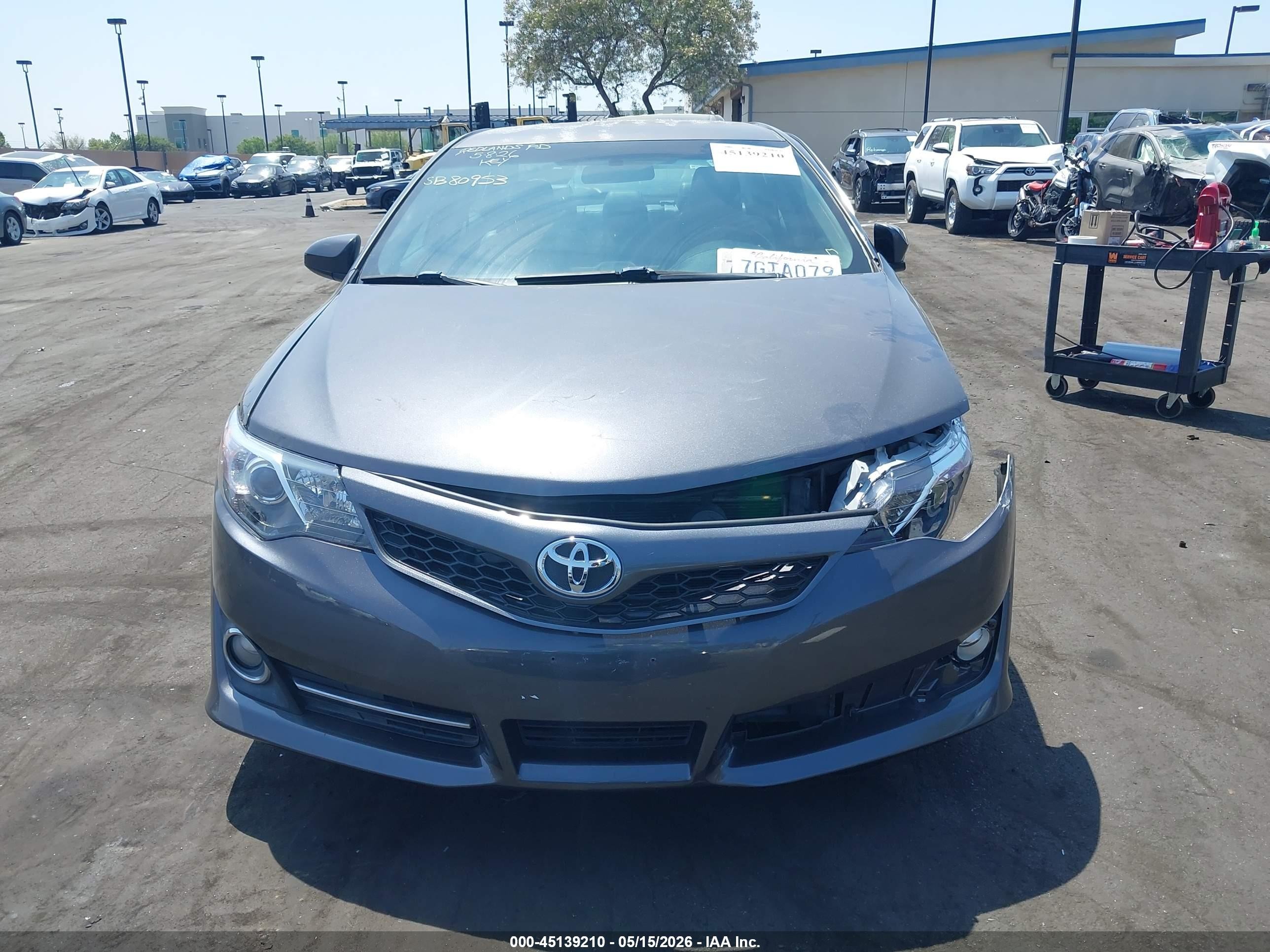 2014 Toyota Camry Se Серый vin: 4T1BF1FK9EU458444