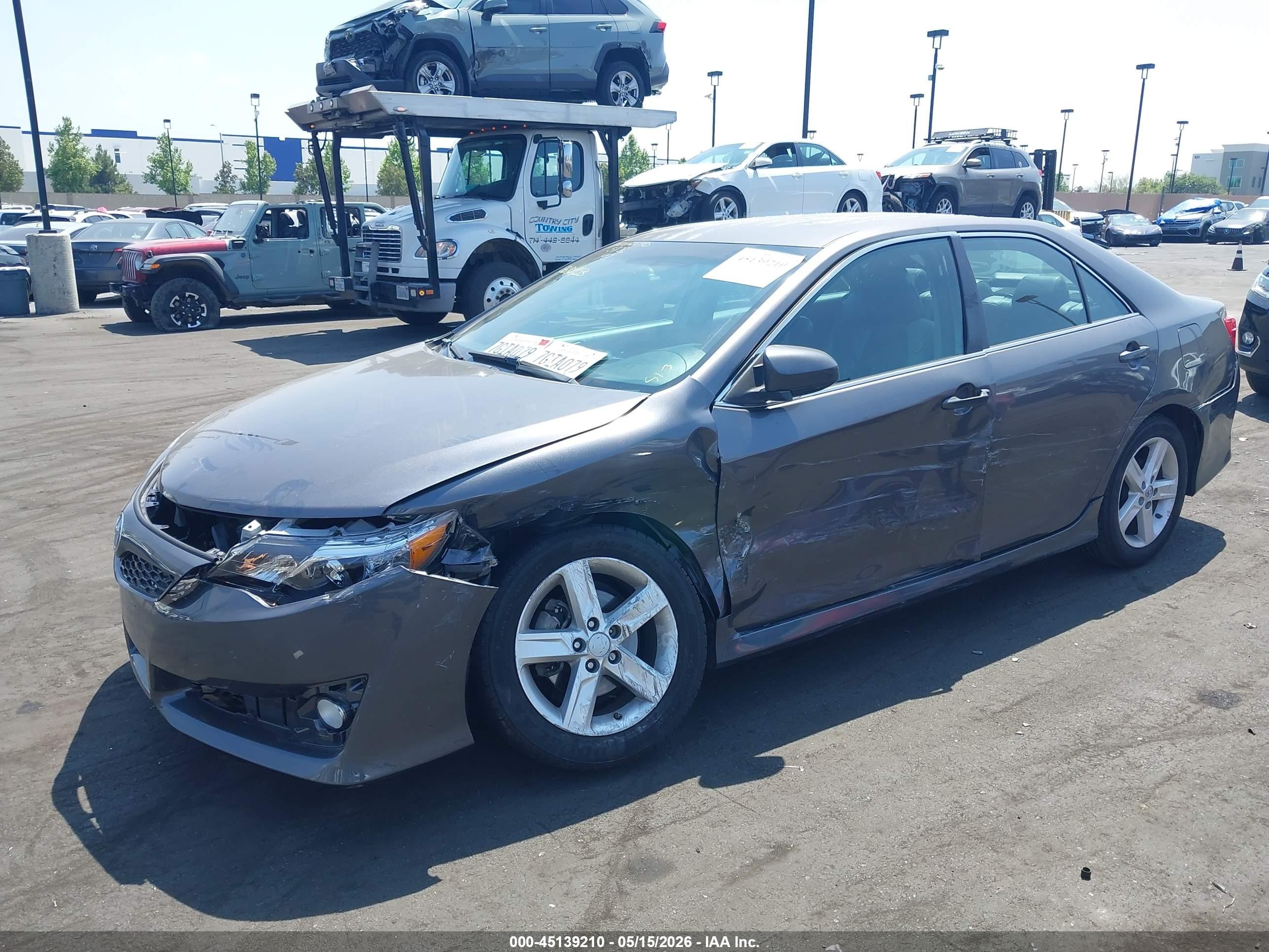 2014 Toyota Camry Se Серый vin: 4T1BF1FK9EU458444