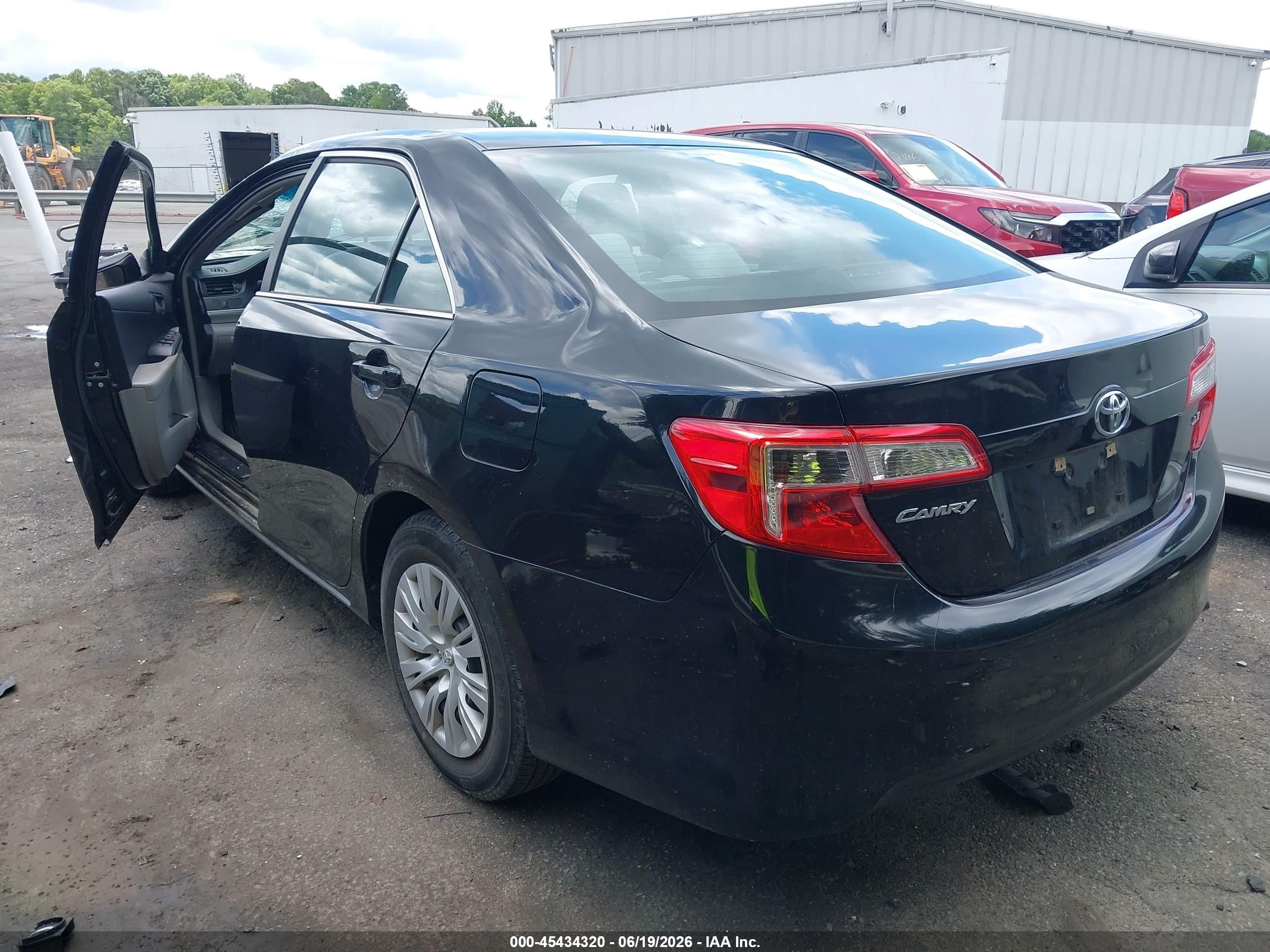 2014 Toyota Camry Le Black vin: 4T1BF1FK9EU466091