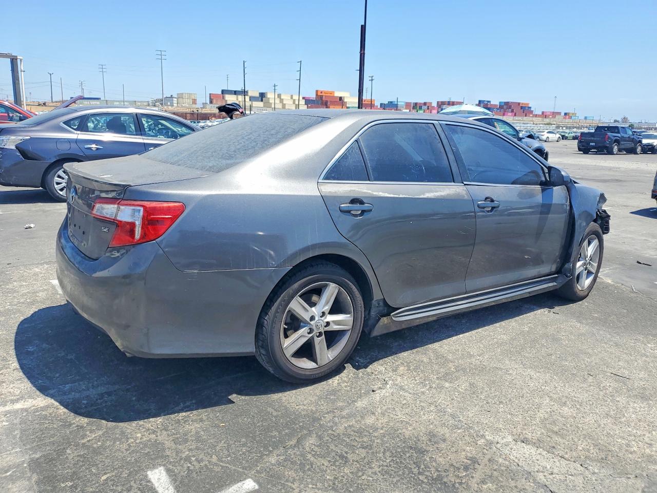 2014 Toyota Camry Se Gray vin: 4T1BF1FK9EU467645