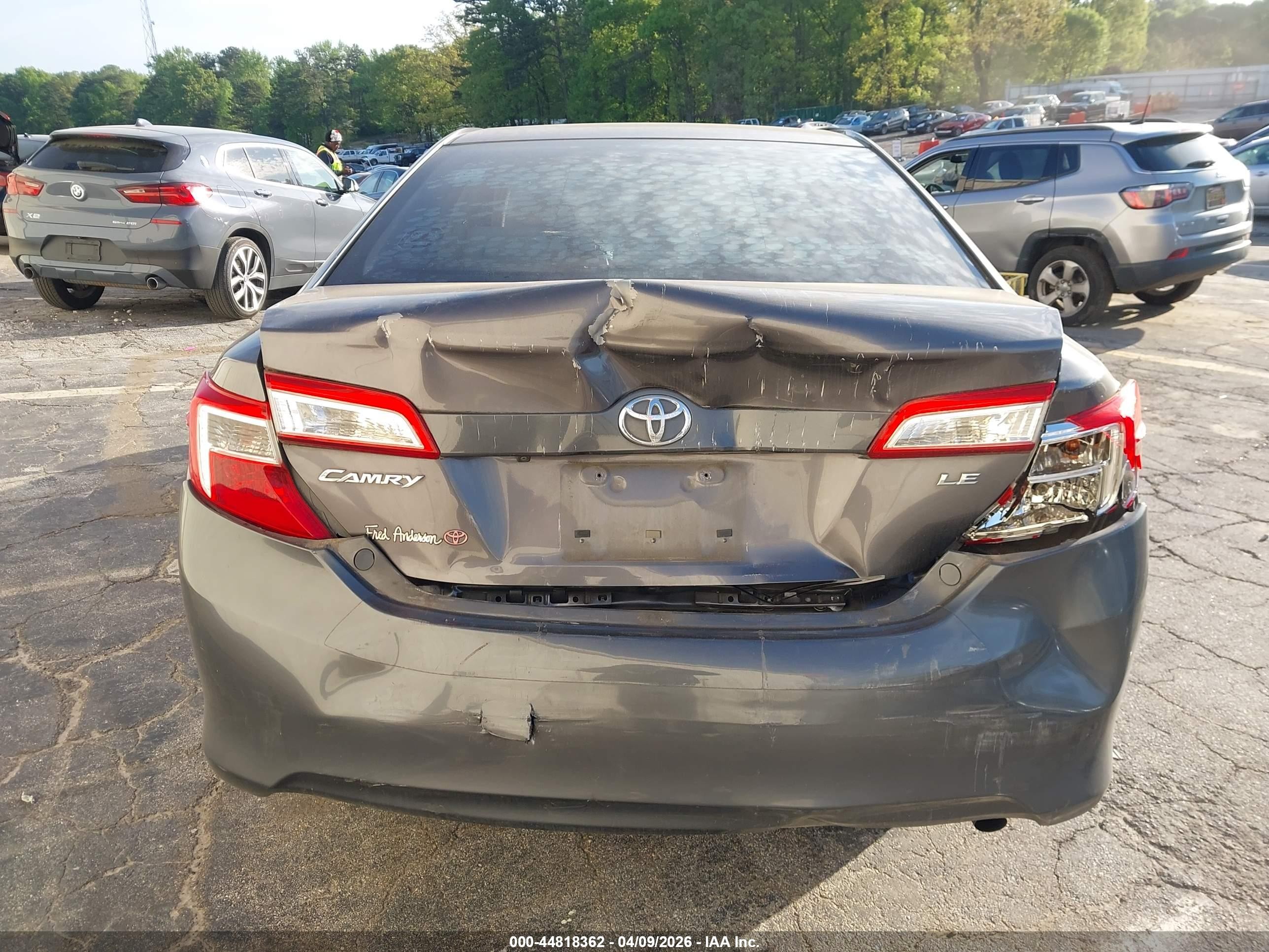 2014 Toyota Camry Le Серый vin: 4T1BF1FK9EU469394