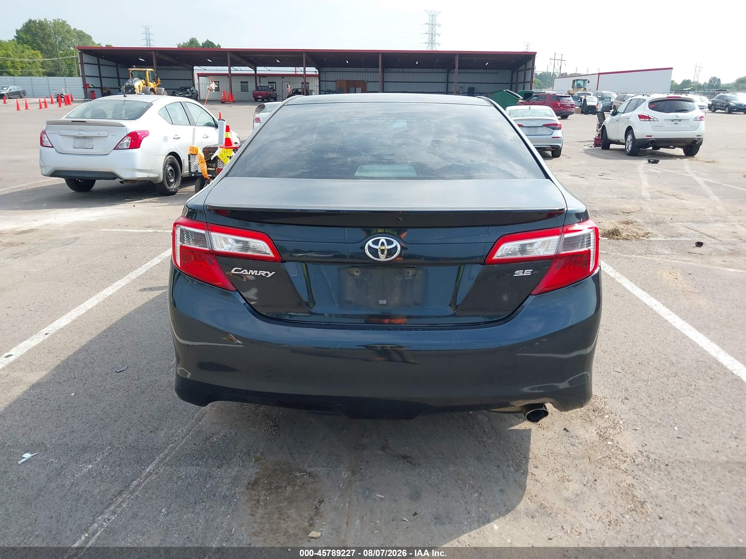 2014 Toyota Camry Se Черный vin: 4T1BF1FK9EU728739