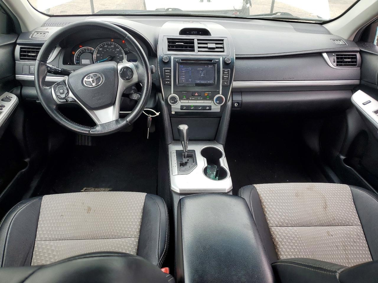 2014 Toyota Camry Se White vin: 4T1BF1FK9EU782865