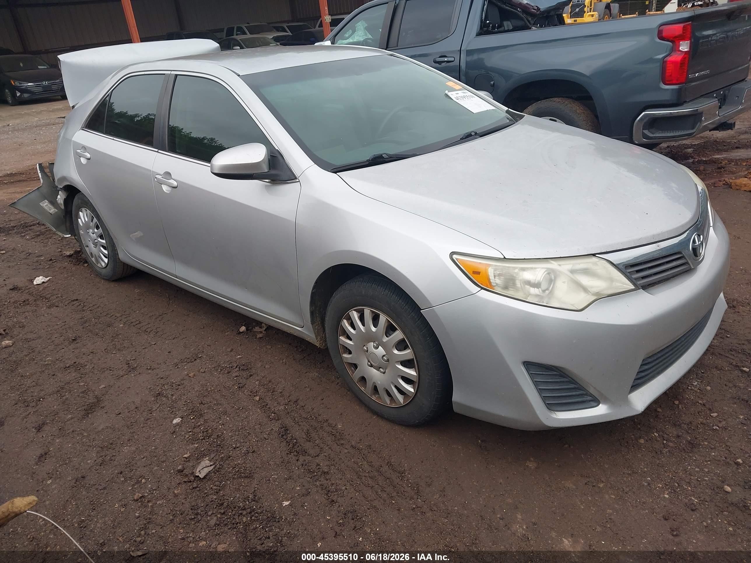 2014 Toyota Camry L Silver vin: 4T1BF1FK9EU783790
