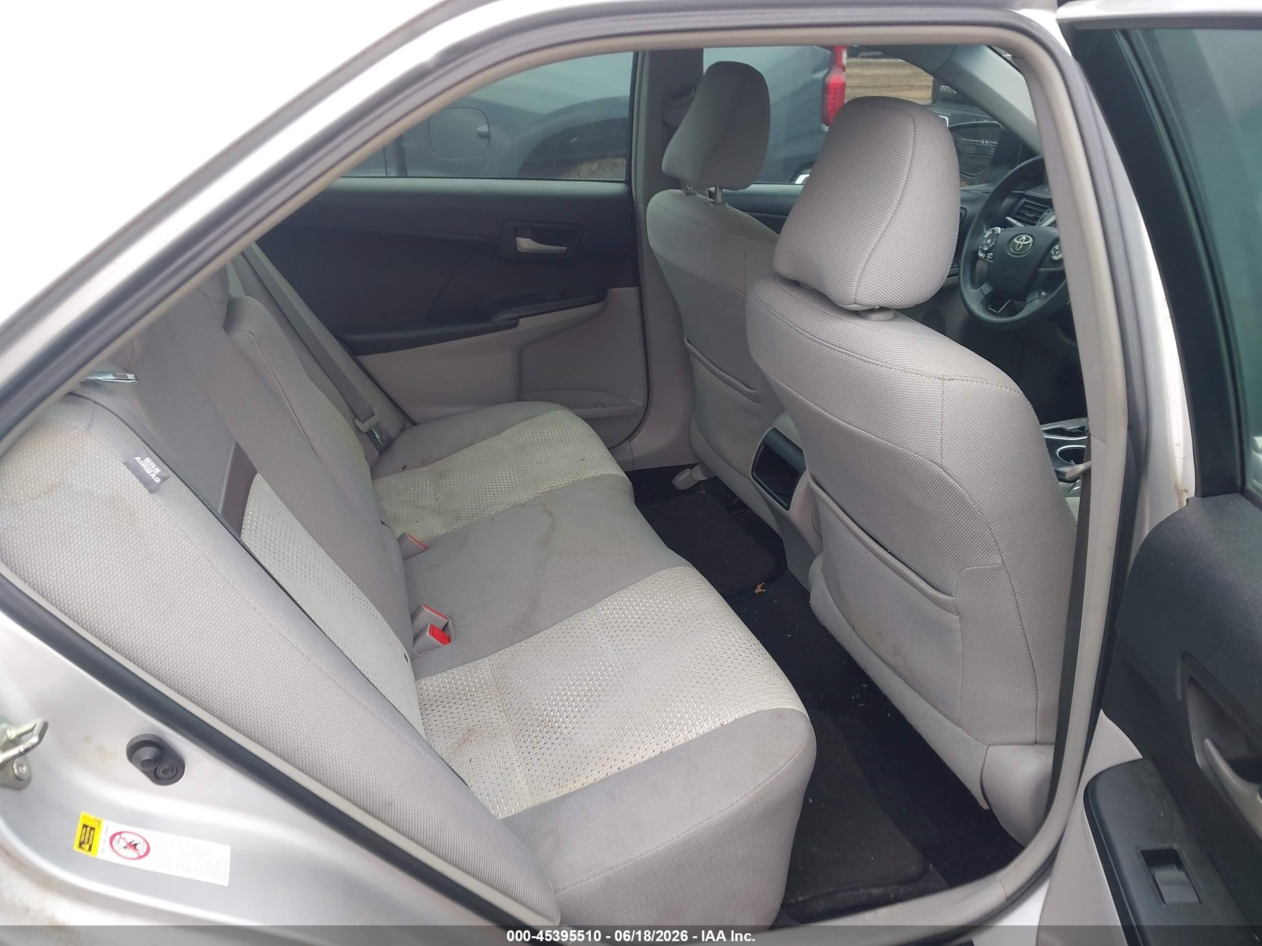 2014 Toyota Camry L Silver vin: 4T1BF1FK9EU783790