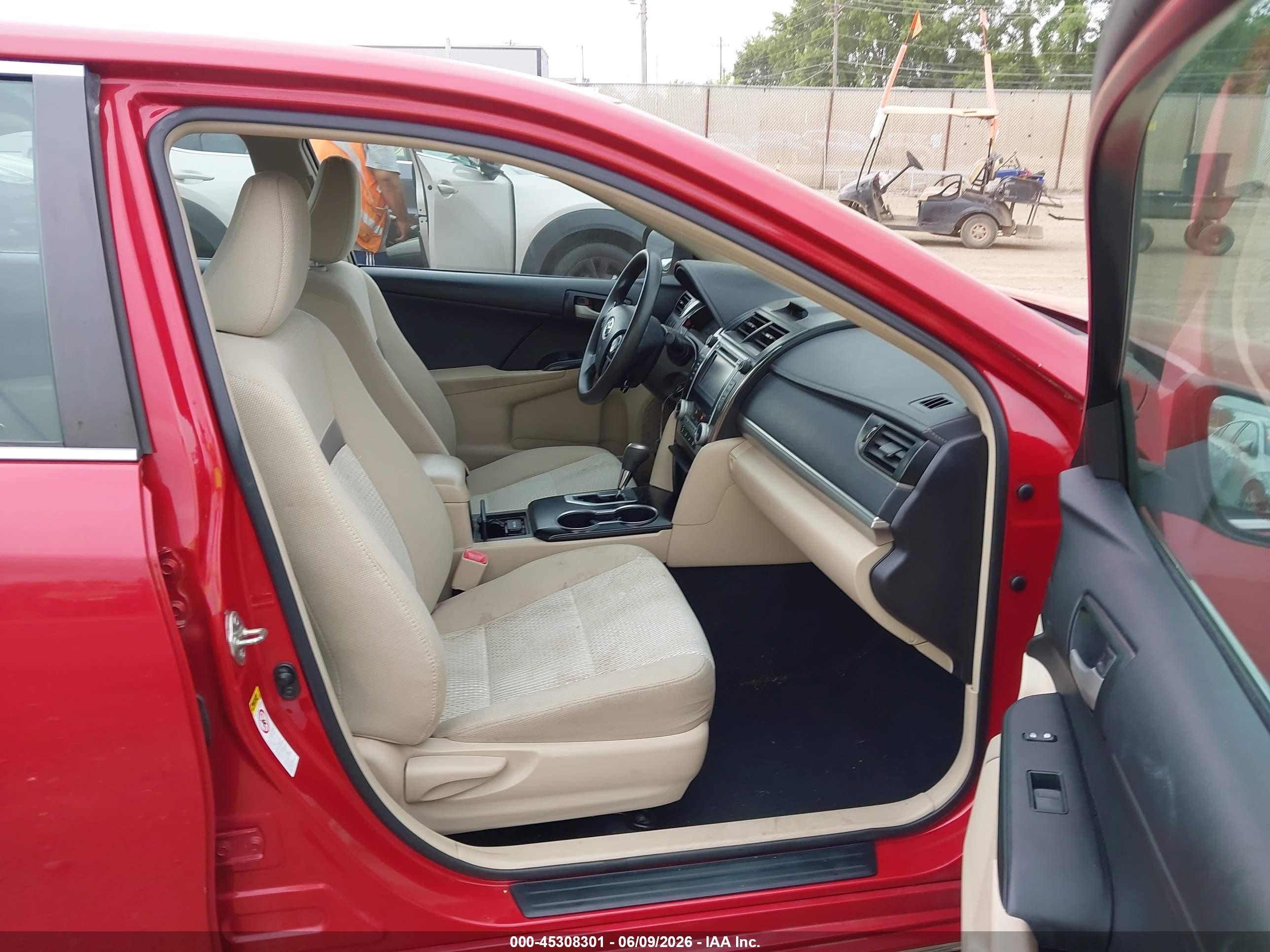 2014 Toyota Camry Le Красный vin: 4T1BF1FK9EU793882