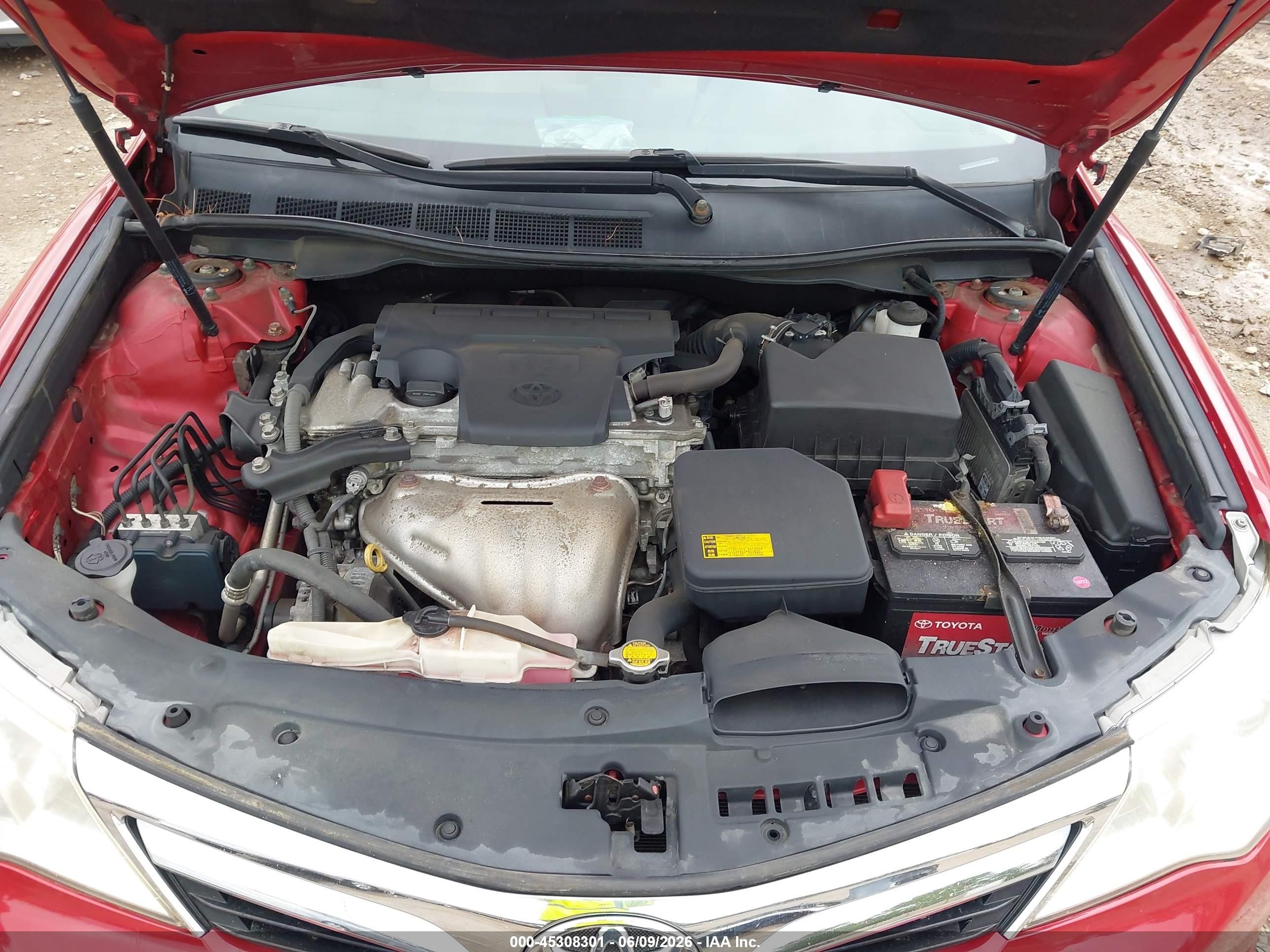 2014 Toyota Camry Le Красный vin: 4T1BF1FK9EU793882
