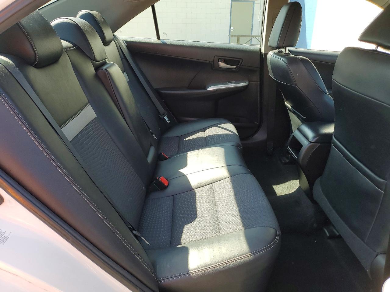 2014 Toyota Camry Se White vin: 4T1BF1FK9EU801401