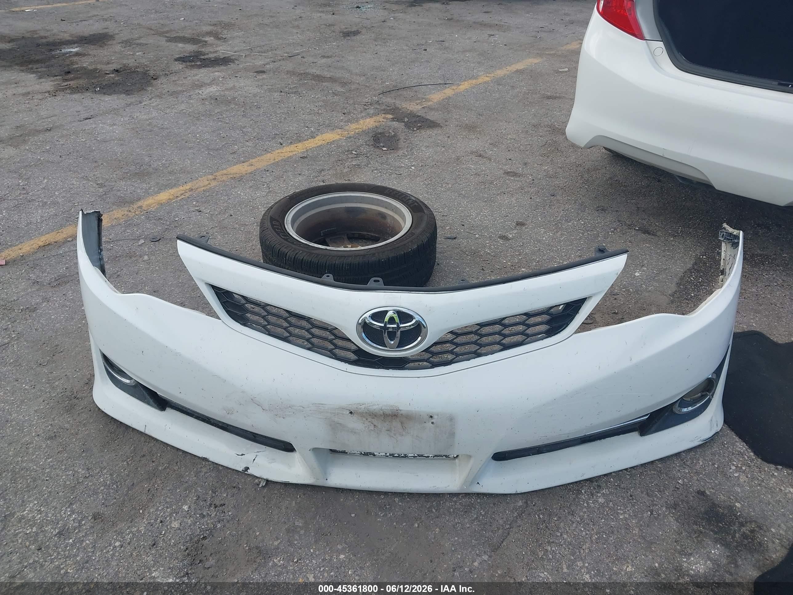 2014 Toyota Camry Se White vin: 4T1BF1FK9EU806291