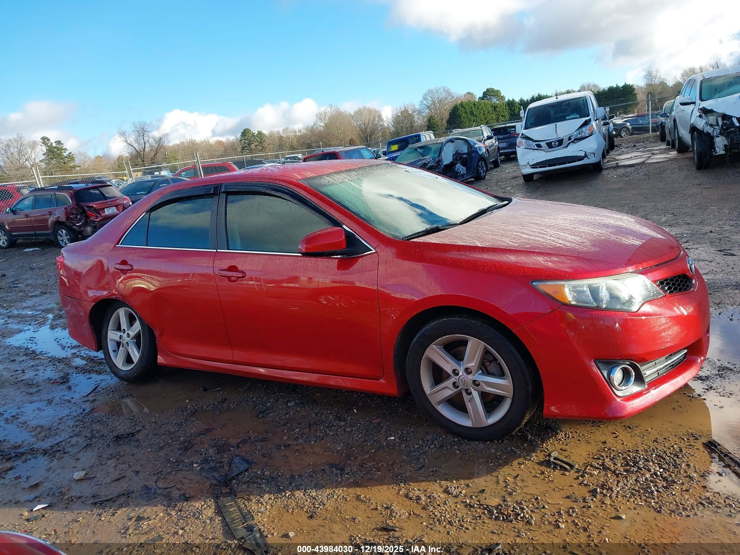 2014 Toyota Camry Se Red vin: 4T1BF1FK9EU811684