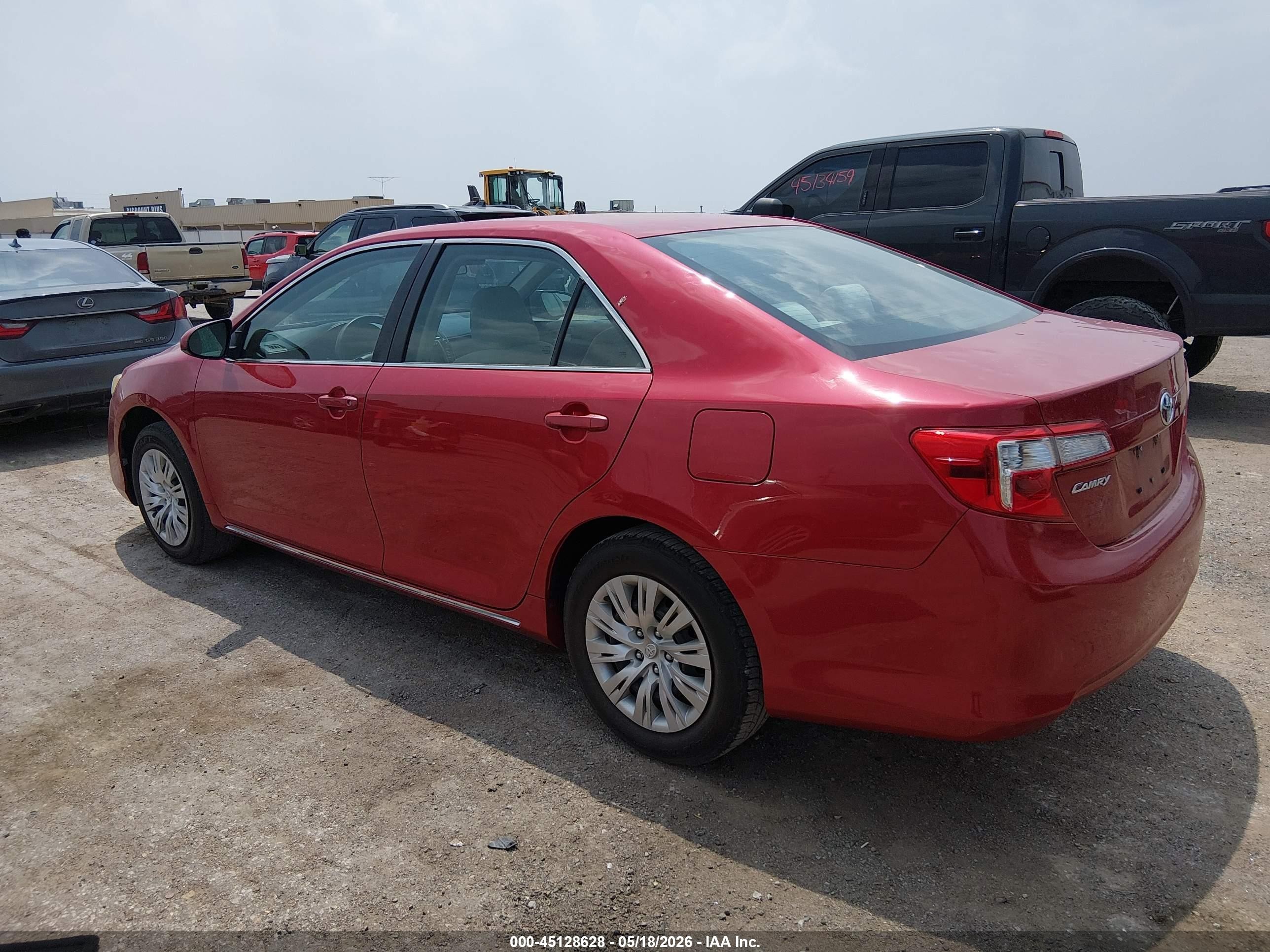 2014 Toyota Camry Le Red vin: 4T1BF1FK9EU827464