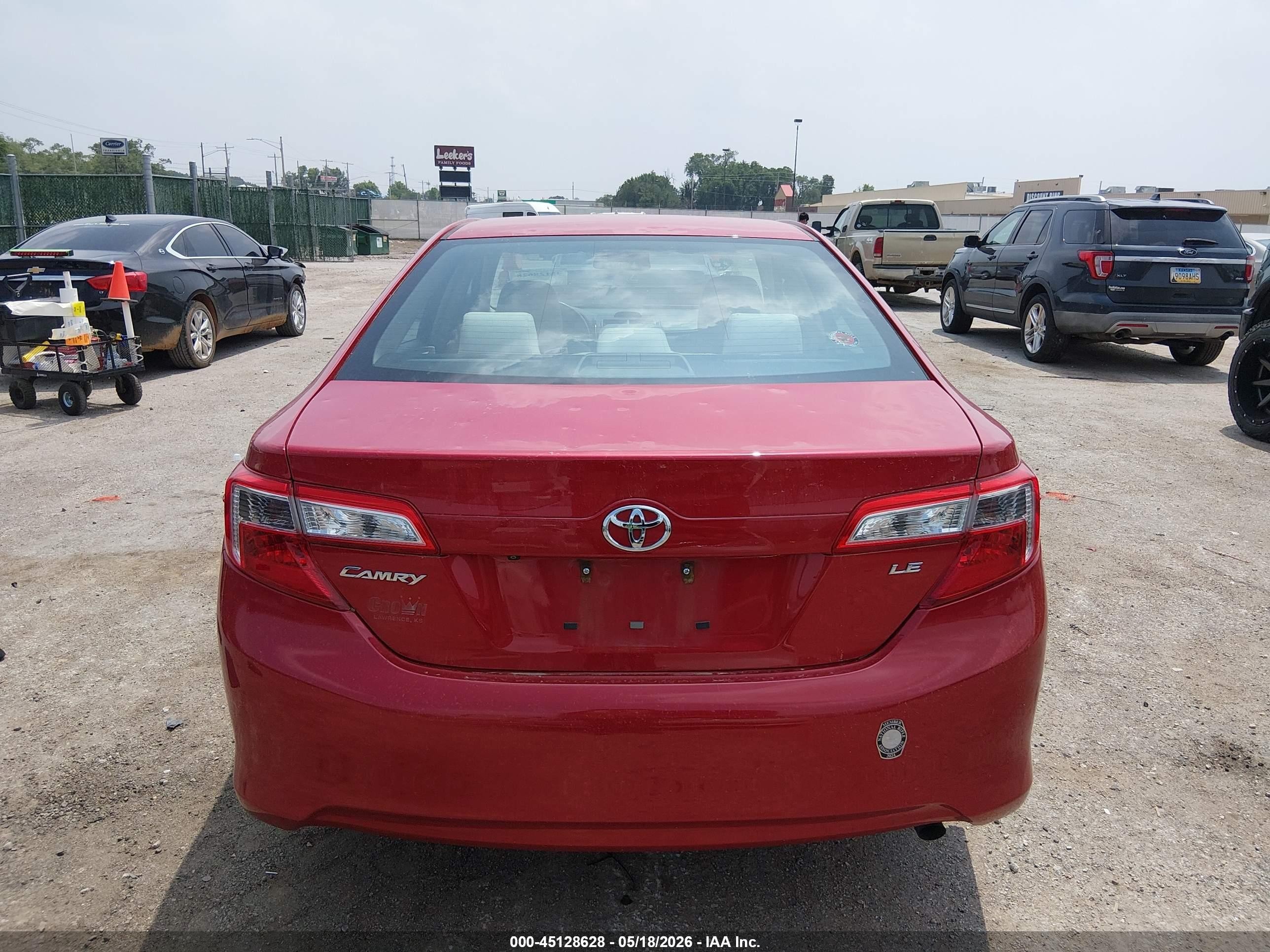 2014 Toyota Camry Le Red vin: 4T1BF1FK9EU827464