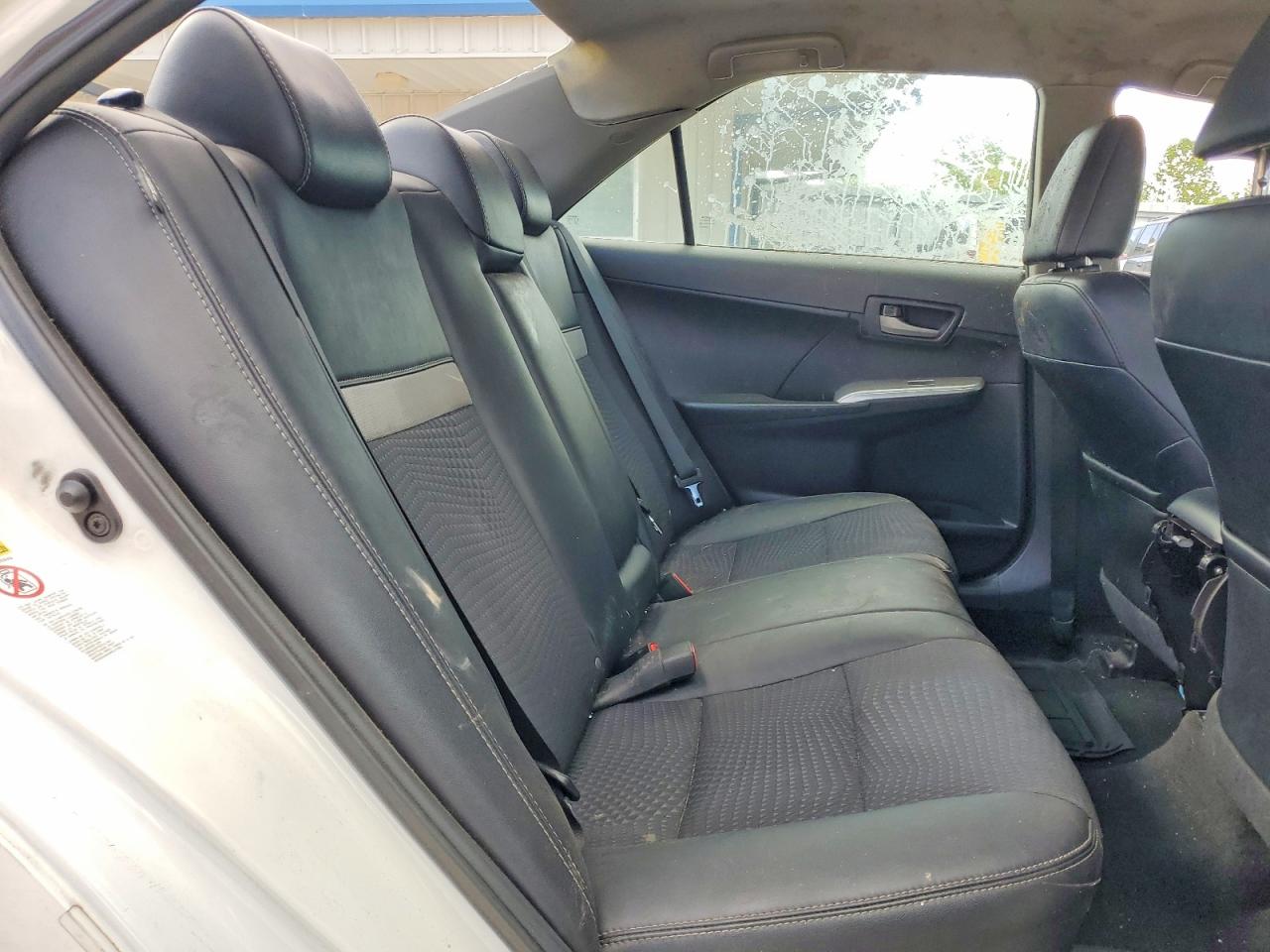 2014 Toyota Camry Se White vin: 4T1BF1FK9EU842367