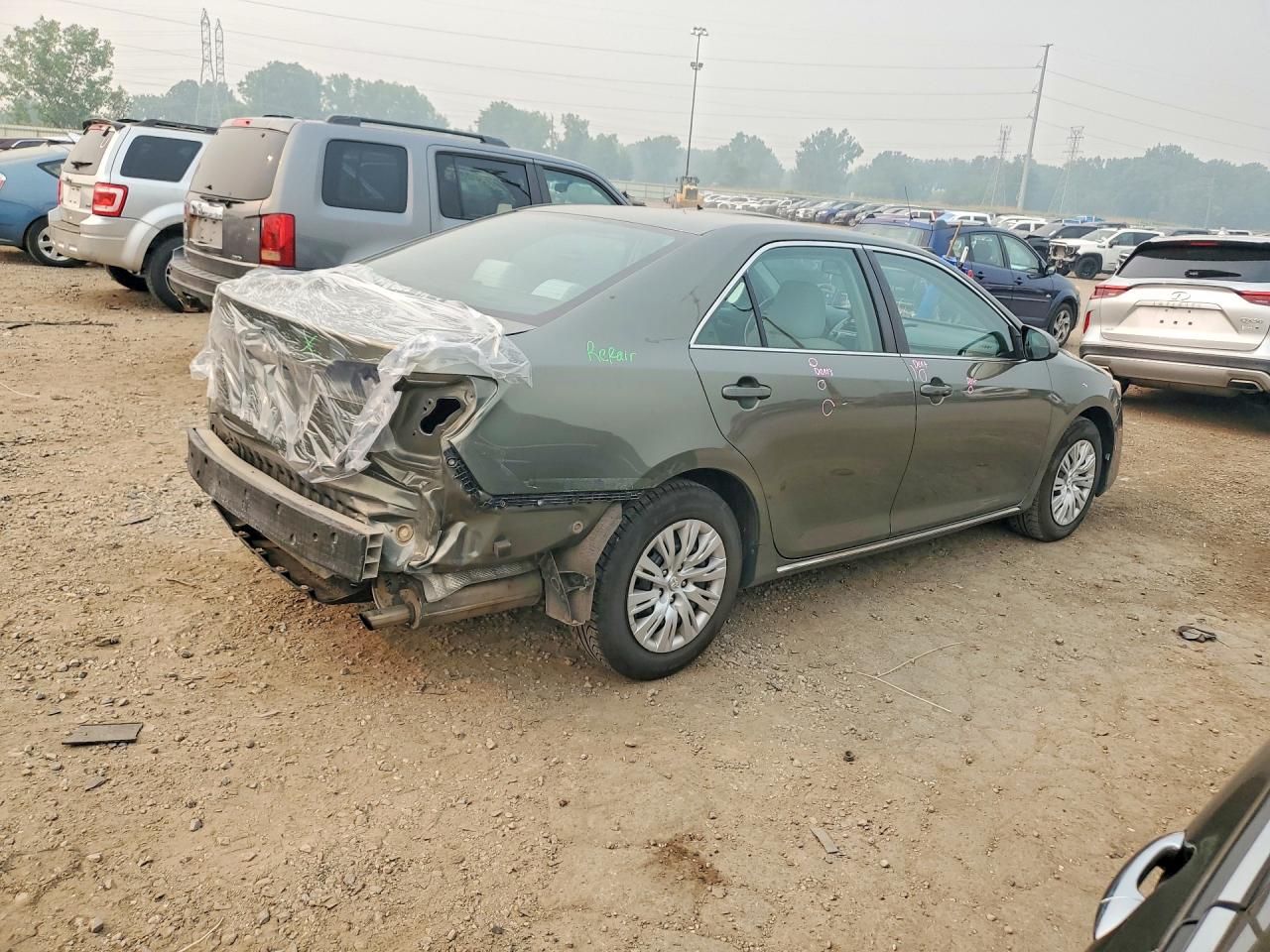 2014 Toyota Camry Le Green vin: 4T1BF1FK9EU853885