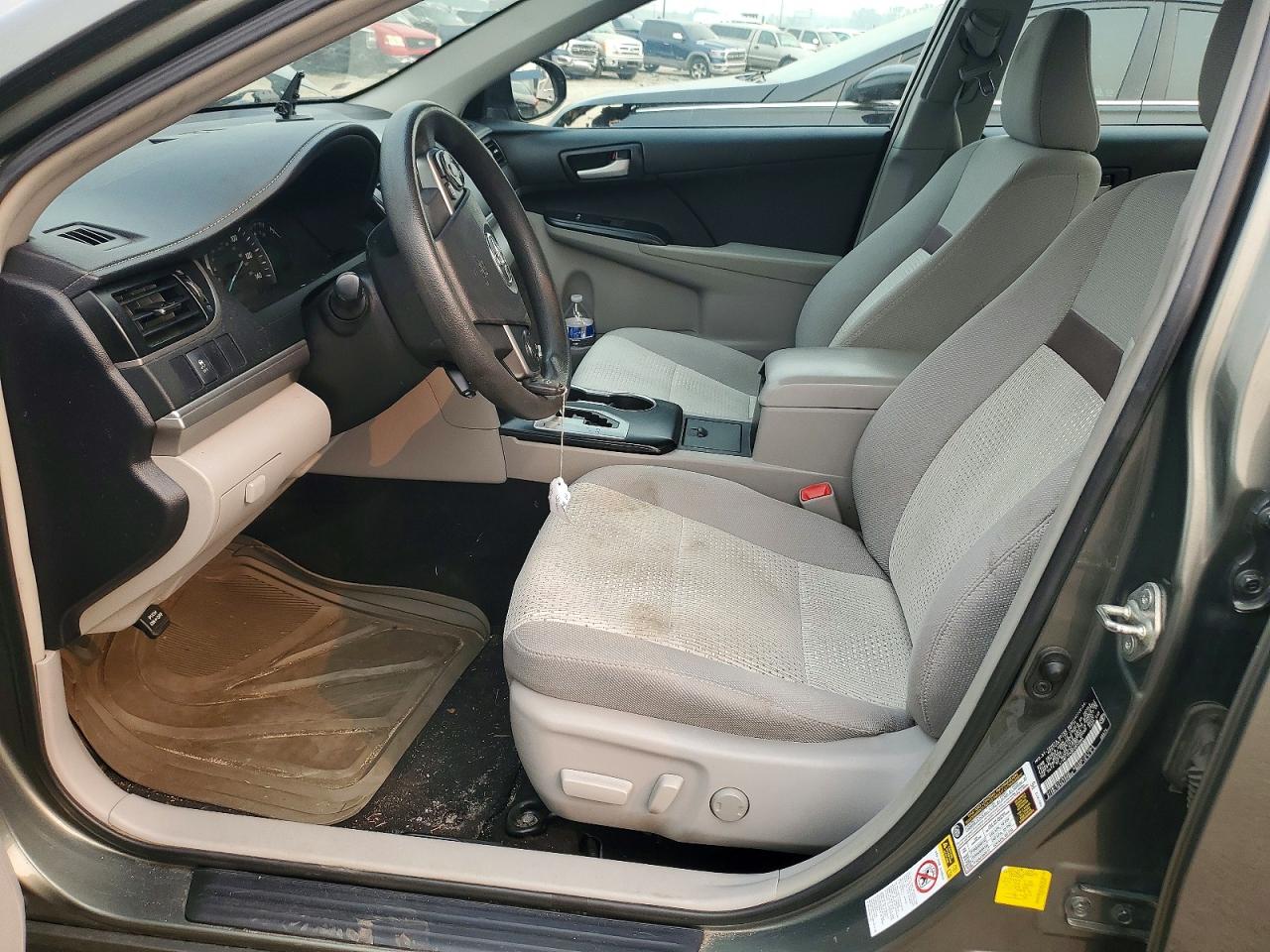 2014 Toyota Camry Le Green vin: 4T1BF1FK9EU853885