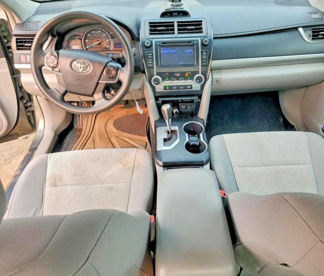 2014 Toyota Camry Le Green vin: 4T1BF1FK9EU853885