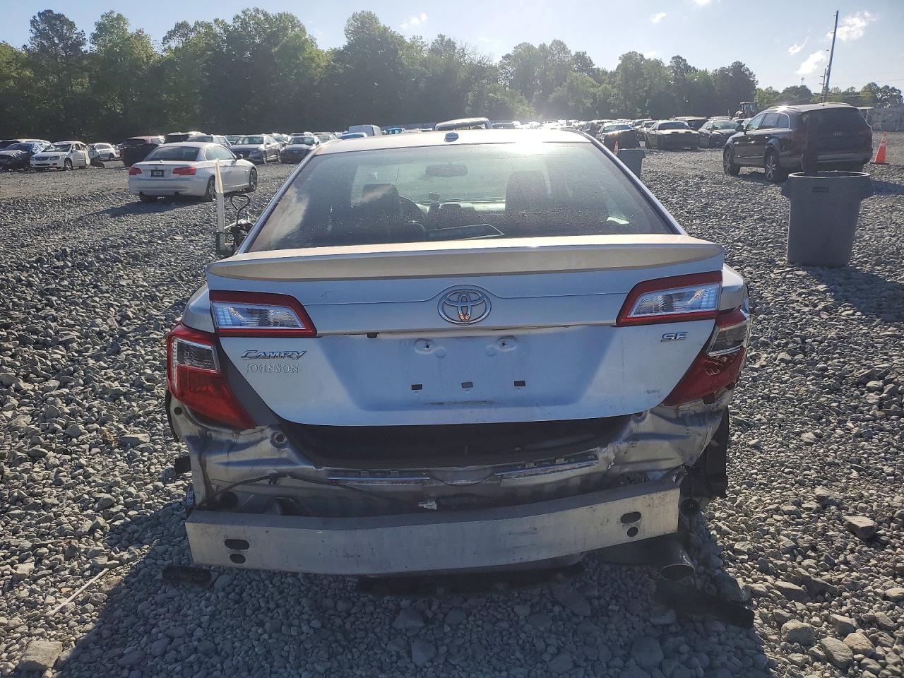 2014 Toyota Camry Se Silver vin: 4T1BF1FK9EU854857