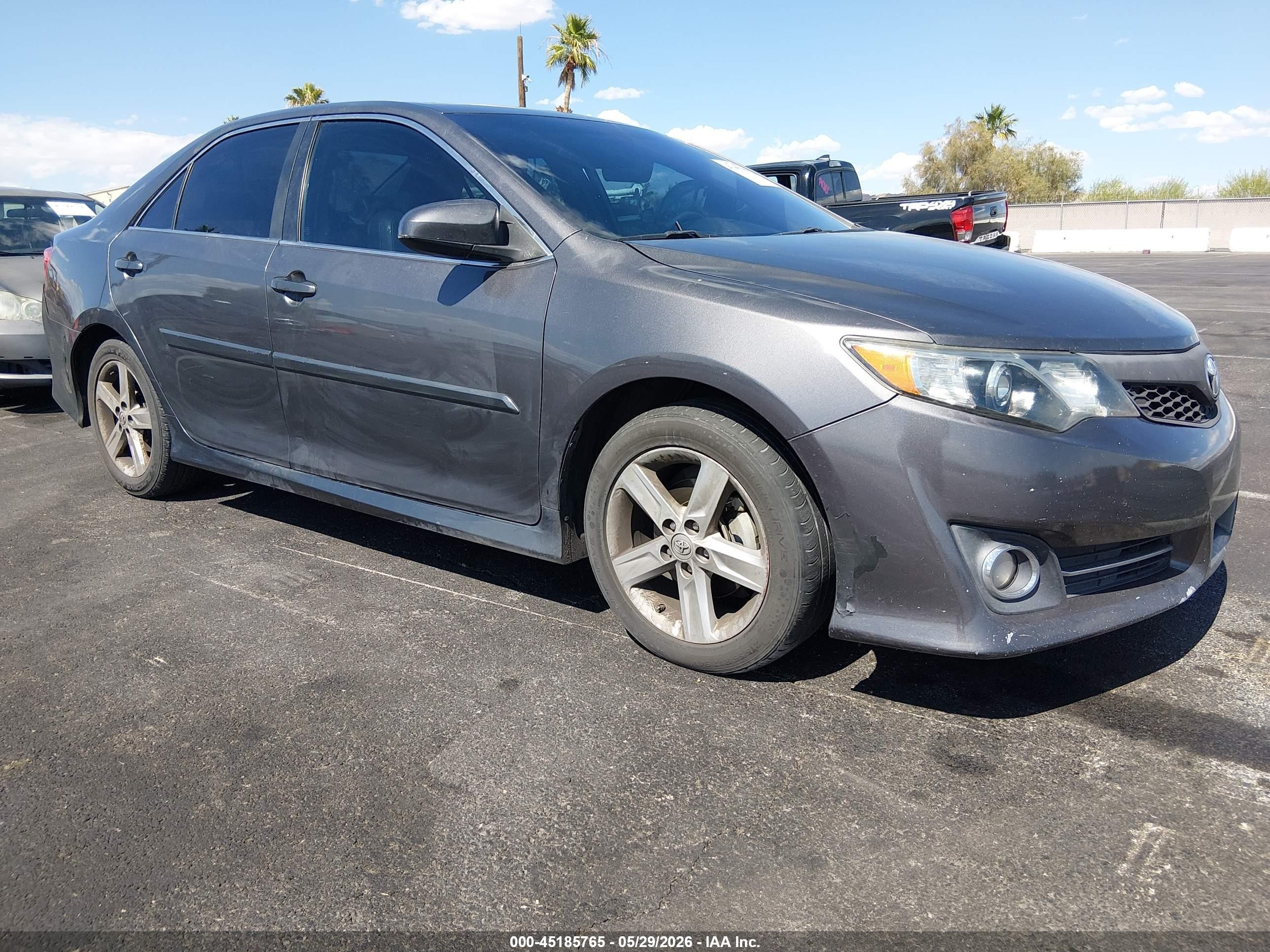 2014 Toyota Camry Se Gray vin: 4T1BF1FK9EU856494