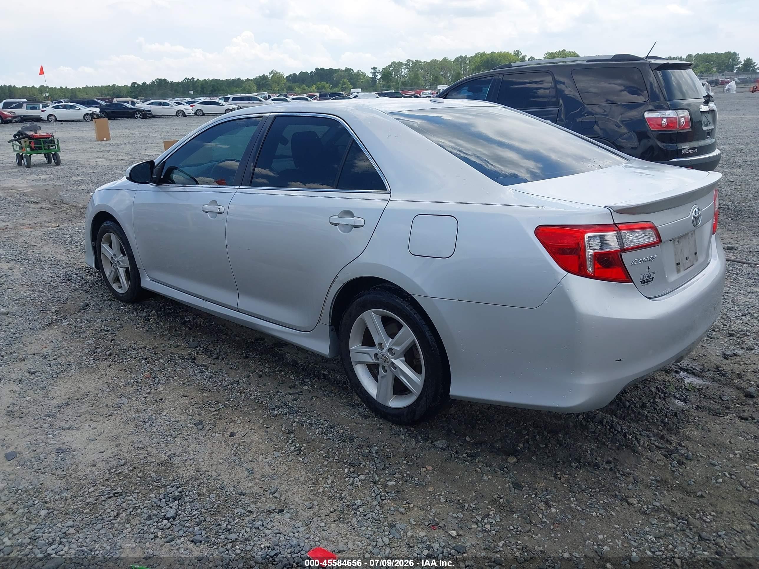 2014 Toyota Camry Se Silver vin: 4T1BF1FK9EU859606